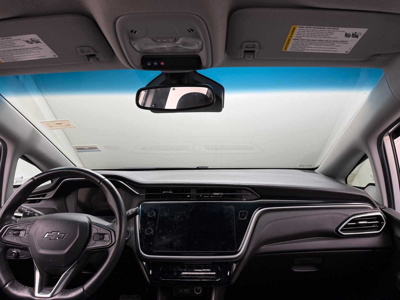 Thumbnail: 2022 Chevrolet Bolt EV - 2