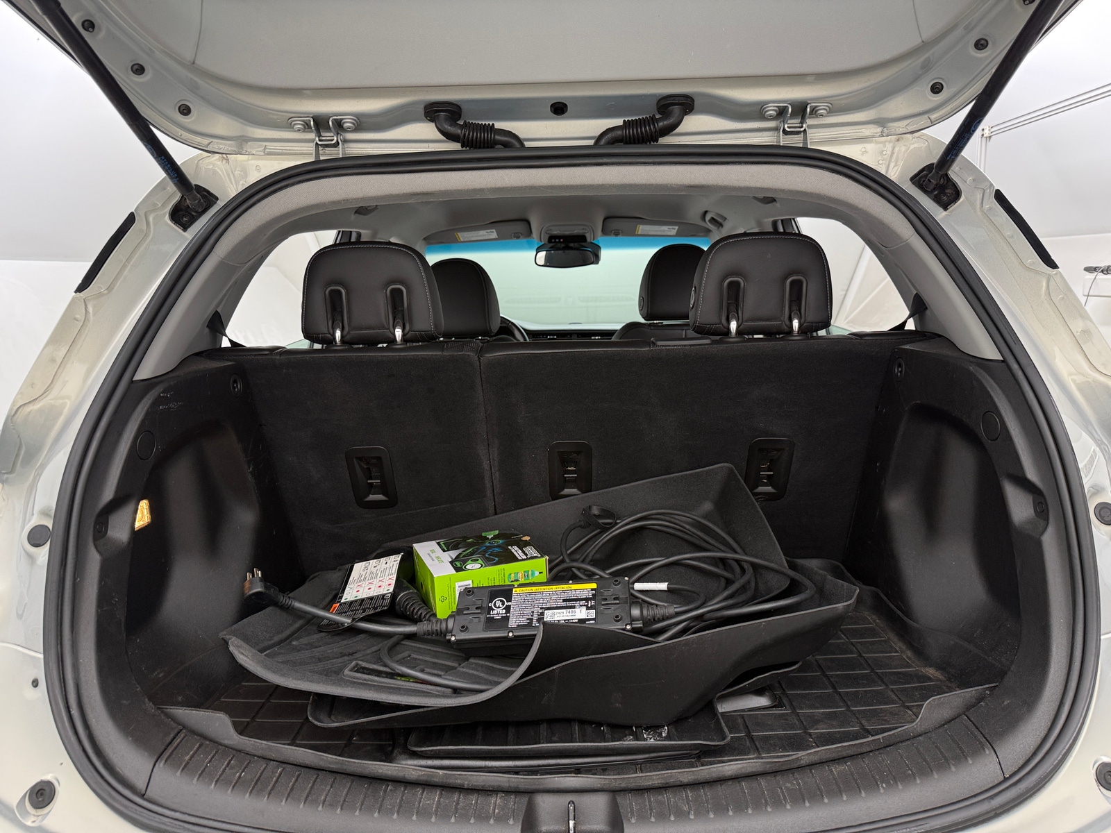 Thumbnail: 2022 Chevrolet Bolt EV - 6