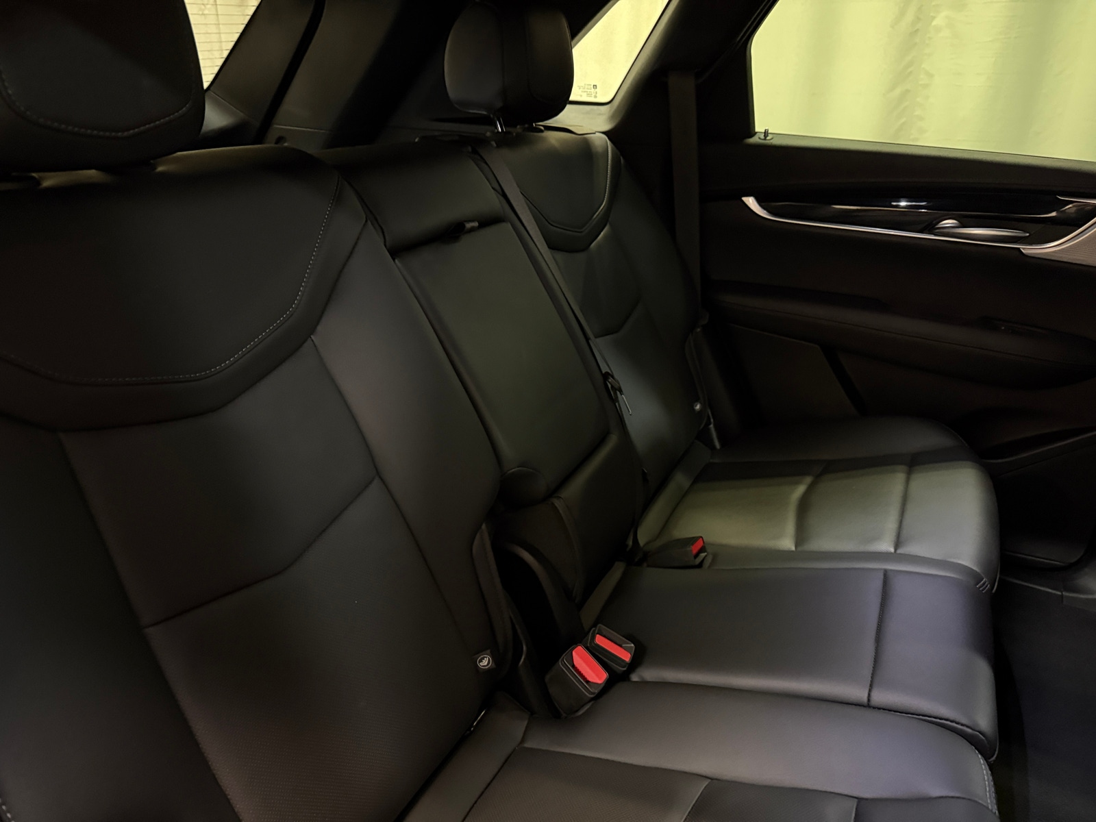 Thumbnail: 2024 Cadillac XT5 - 5