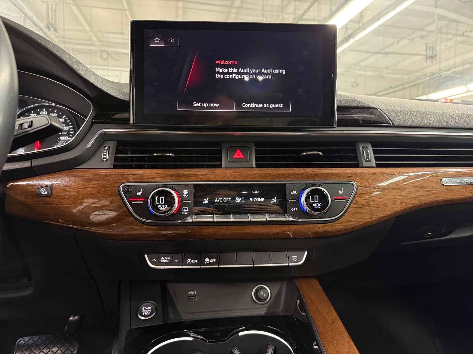 Thumbnail: 2022 Audi A5 - 3