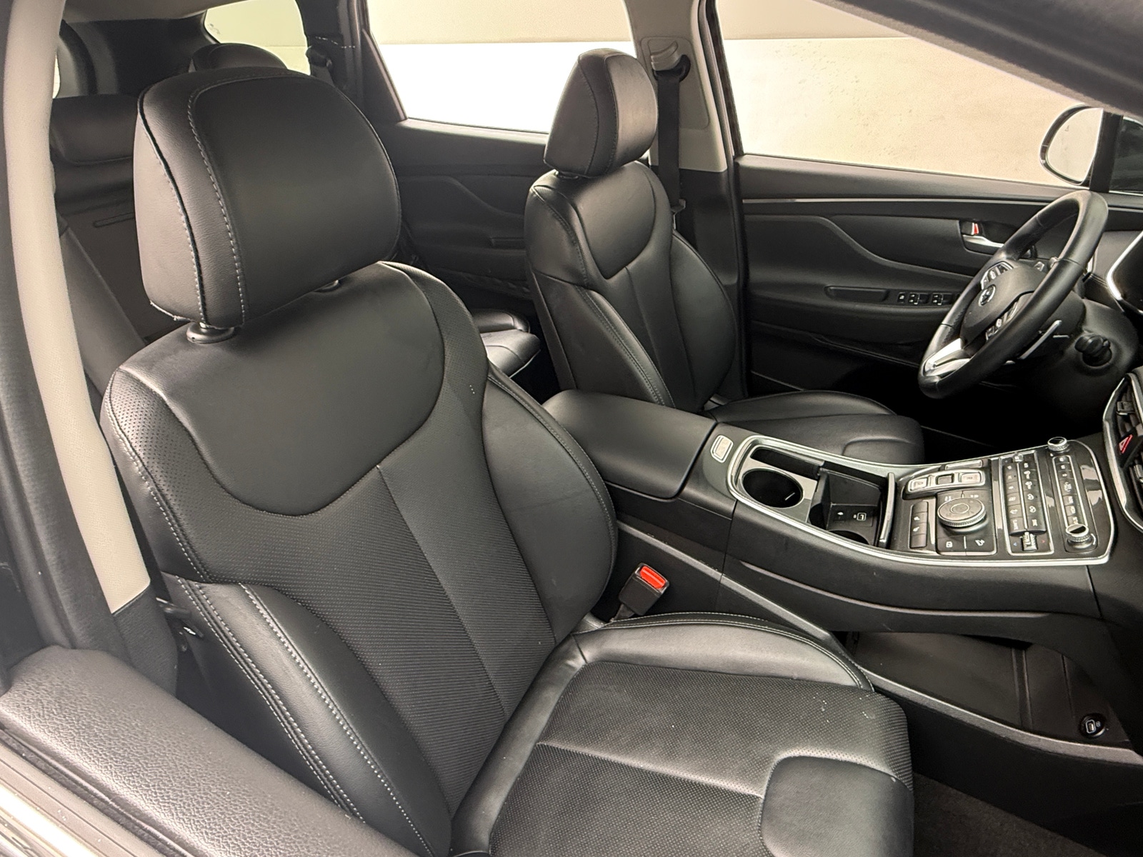 Thumbnail: 2023 Hyundai Santa Fe - 2