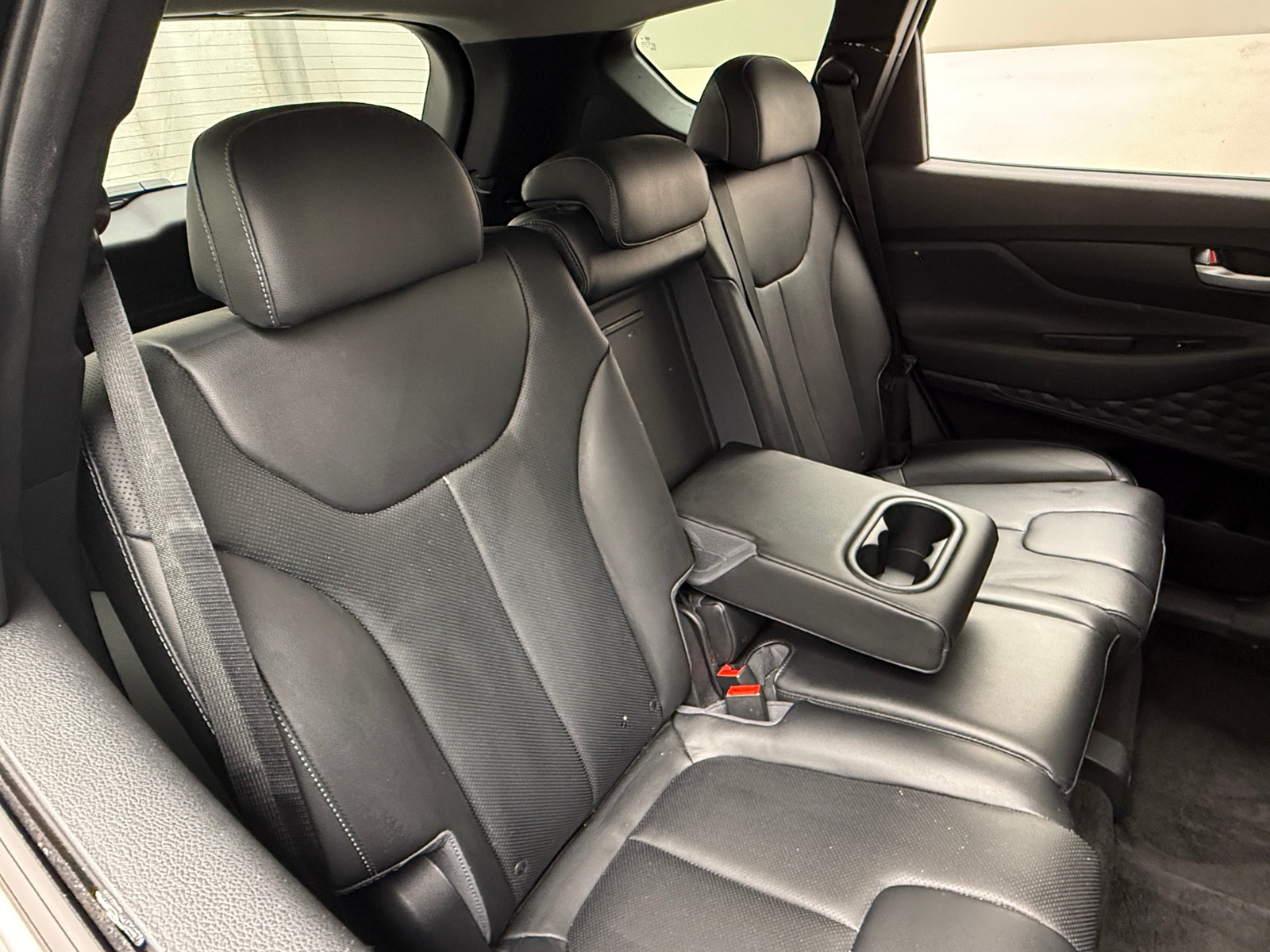 Thumbnail: 2023 Hyundai Santa Fe - 6