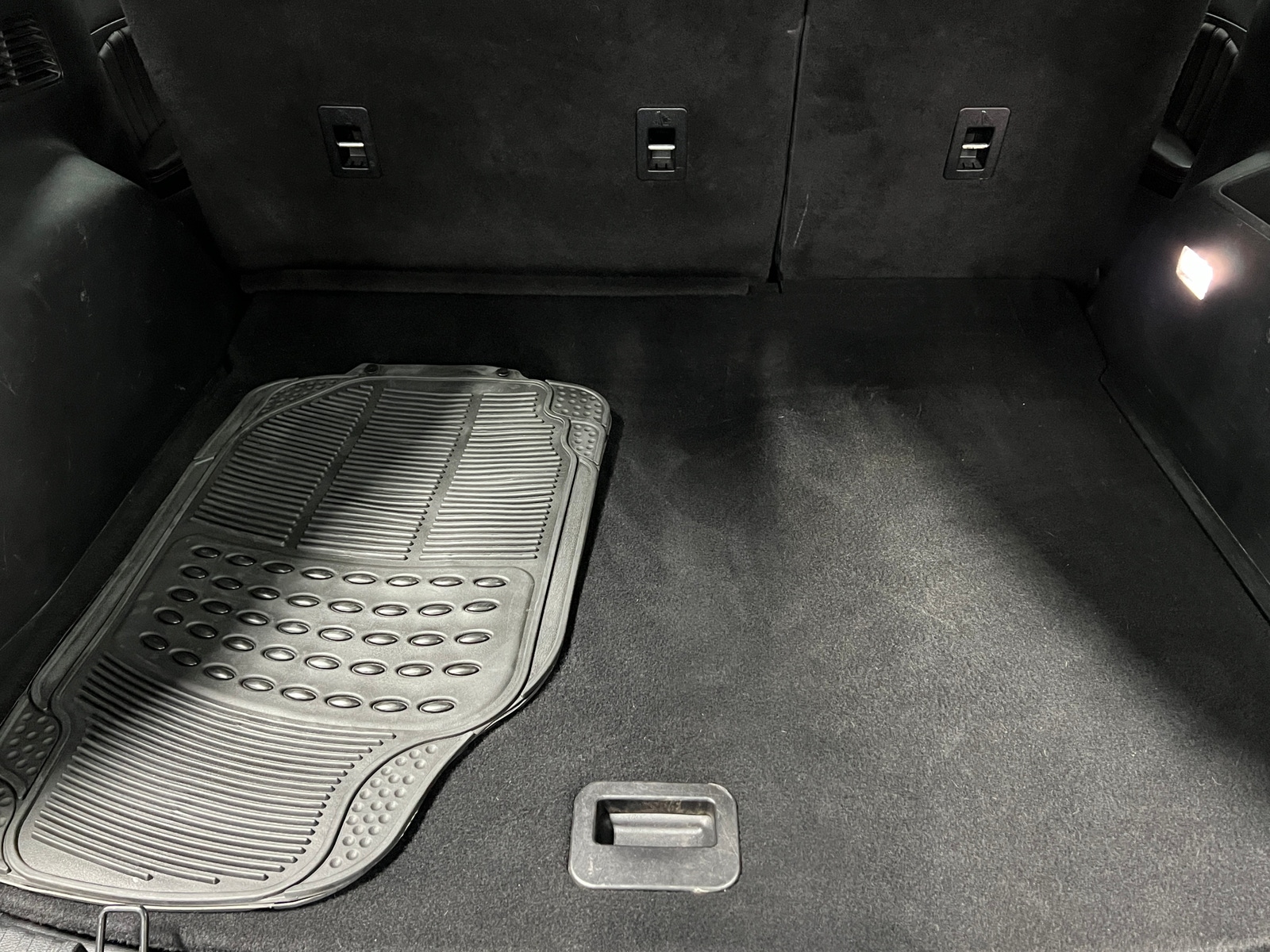 Thumbnail: 2021 Ford Edge - 6