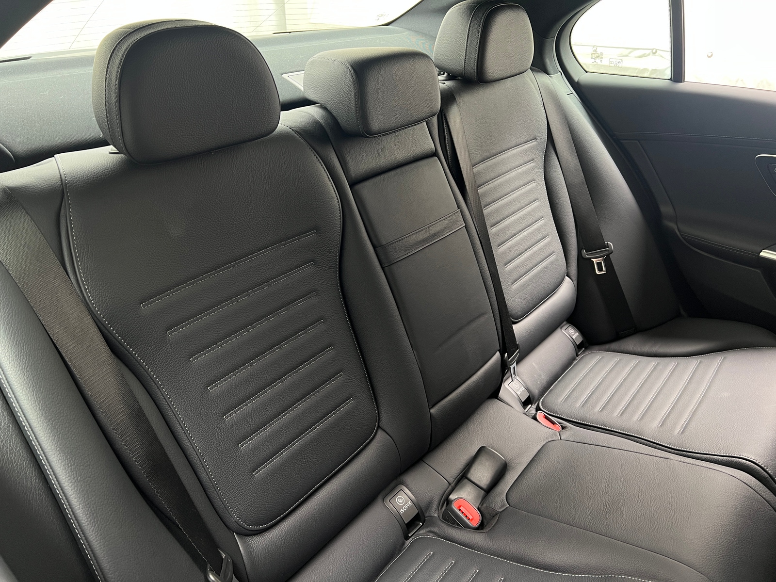 Thumbnail: 2022 Mercedes-Benz C-Class - 5