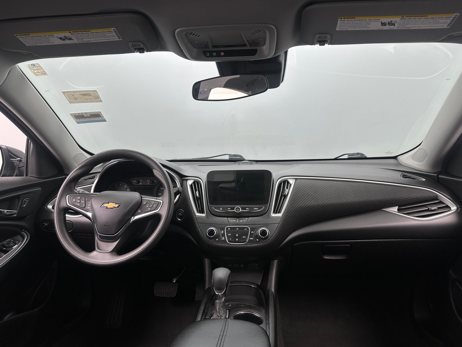 Thumbnail: 2024 Chevrolet Malibu - 3