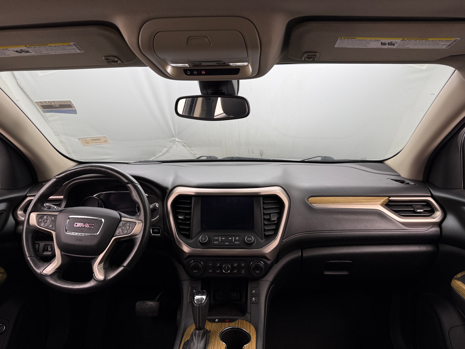 Thumbnail: 2017 GMC Acadia - 2