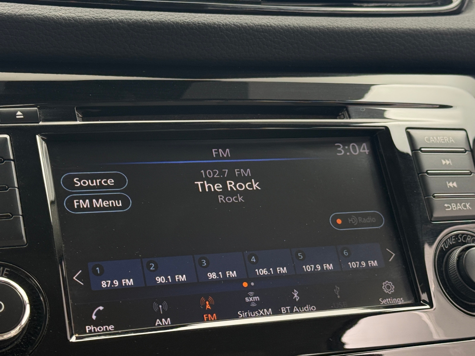 Thumbnail: 2022 Nissan Rogue Sport - 3