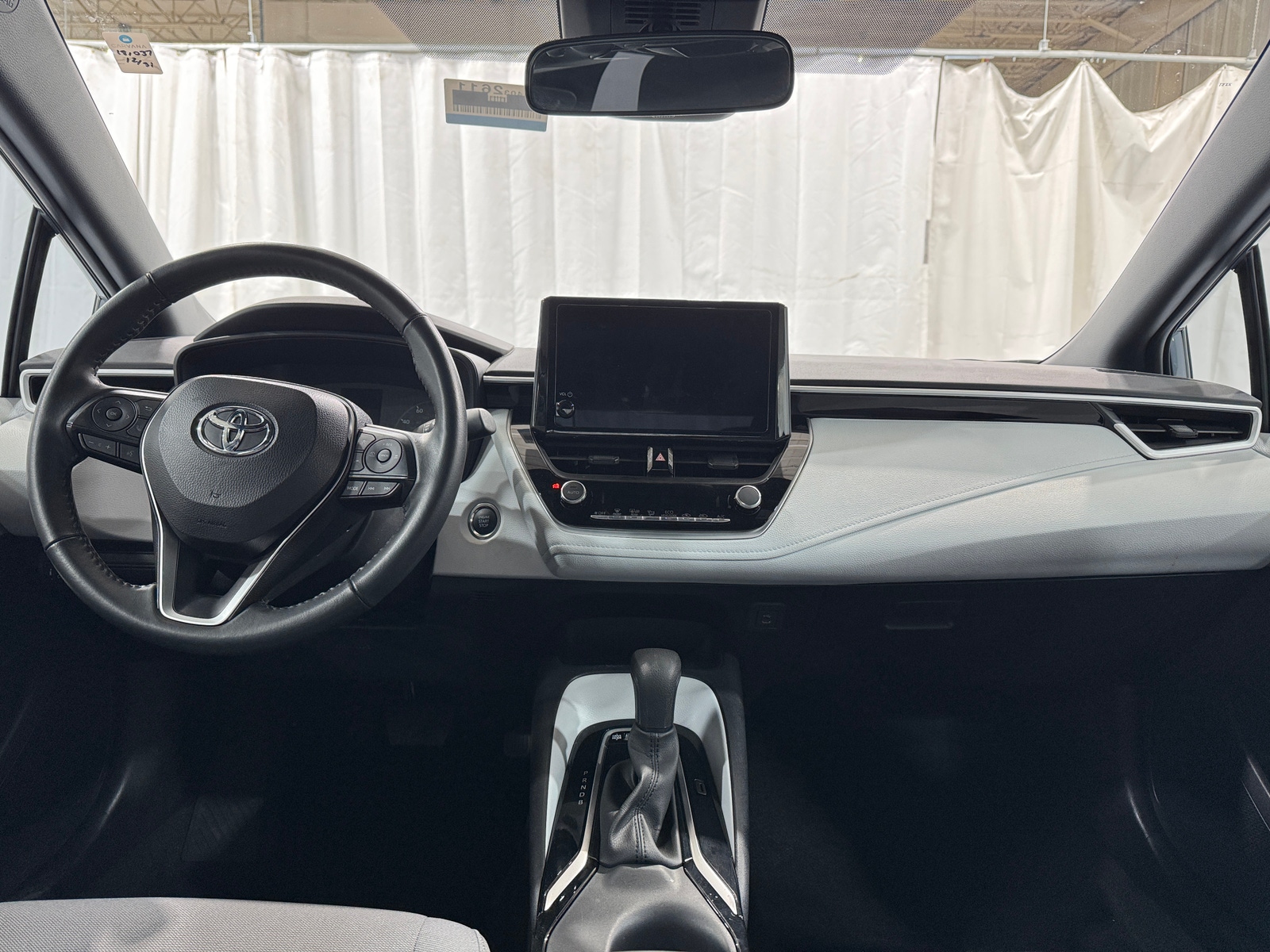 Thumbnail: 2024 Toyota Corolla - 3