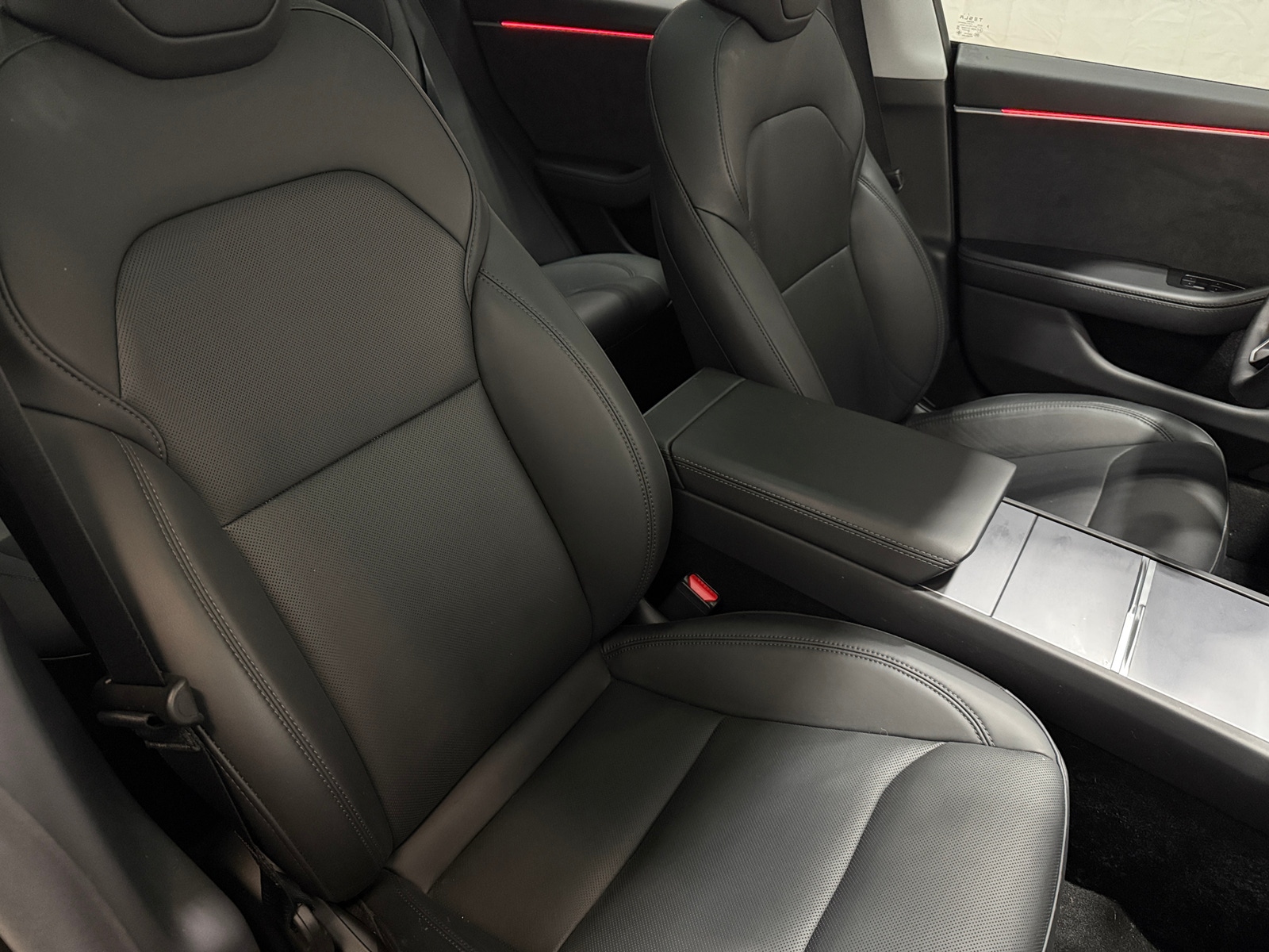 Thumbnail: 2025 Tesla Model 3 - 2