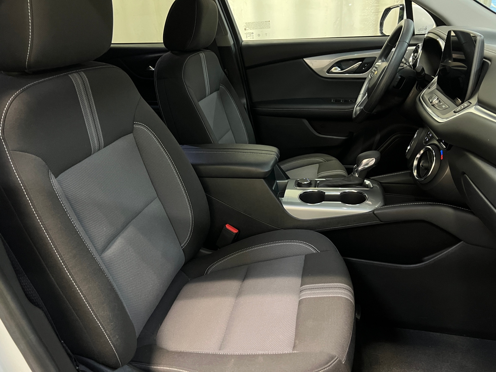 Thumbnail: 2025 Chevrolet Blazer - 2