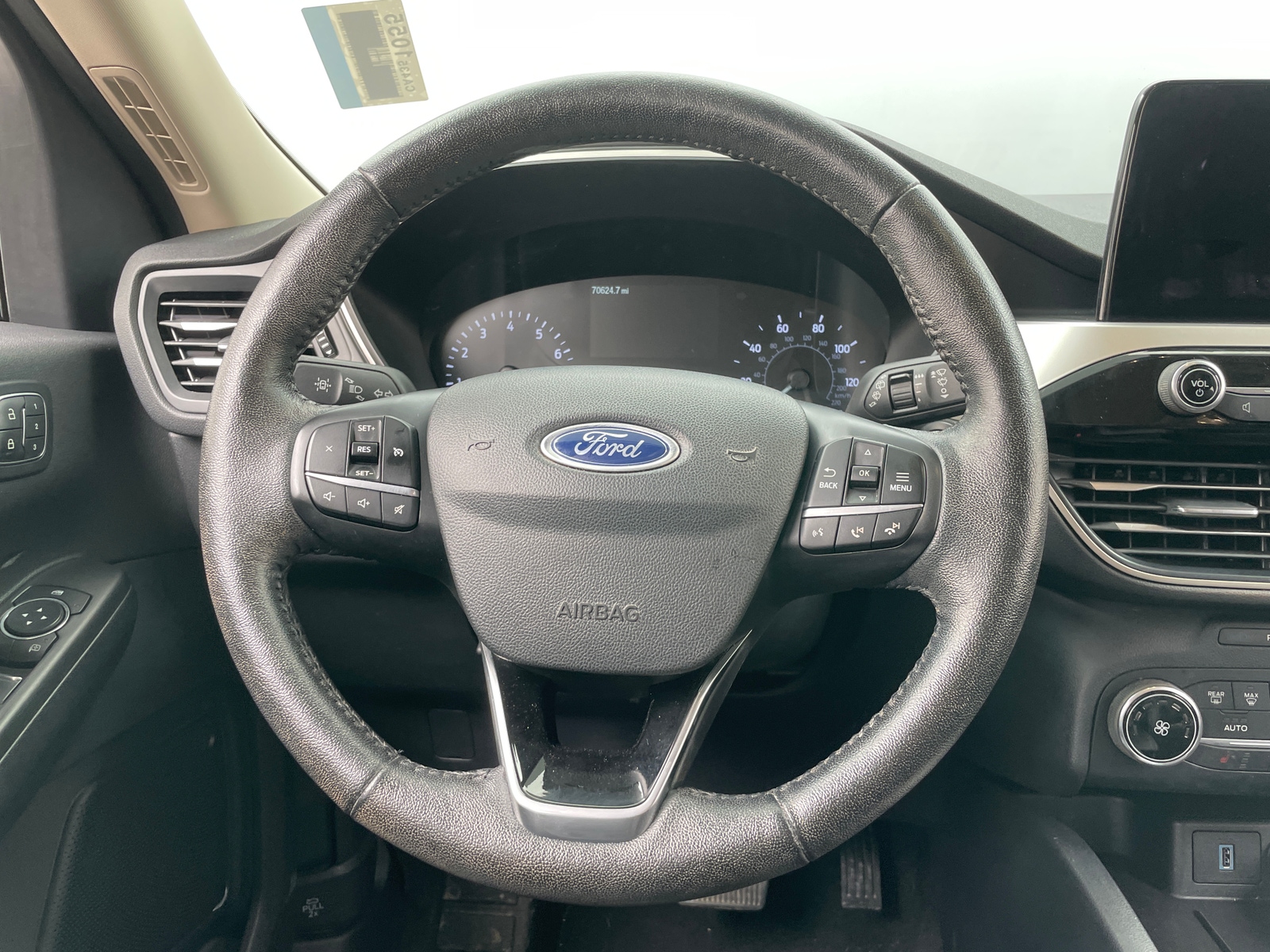 Thumbnail: 2020 Ford Escape - 4