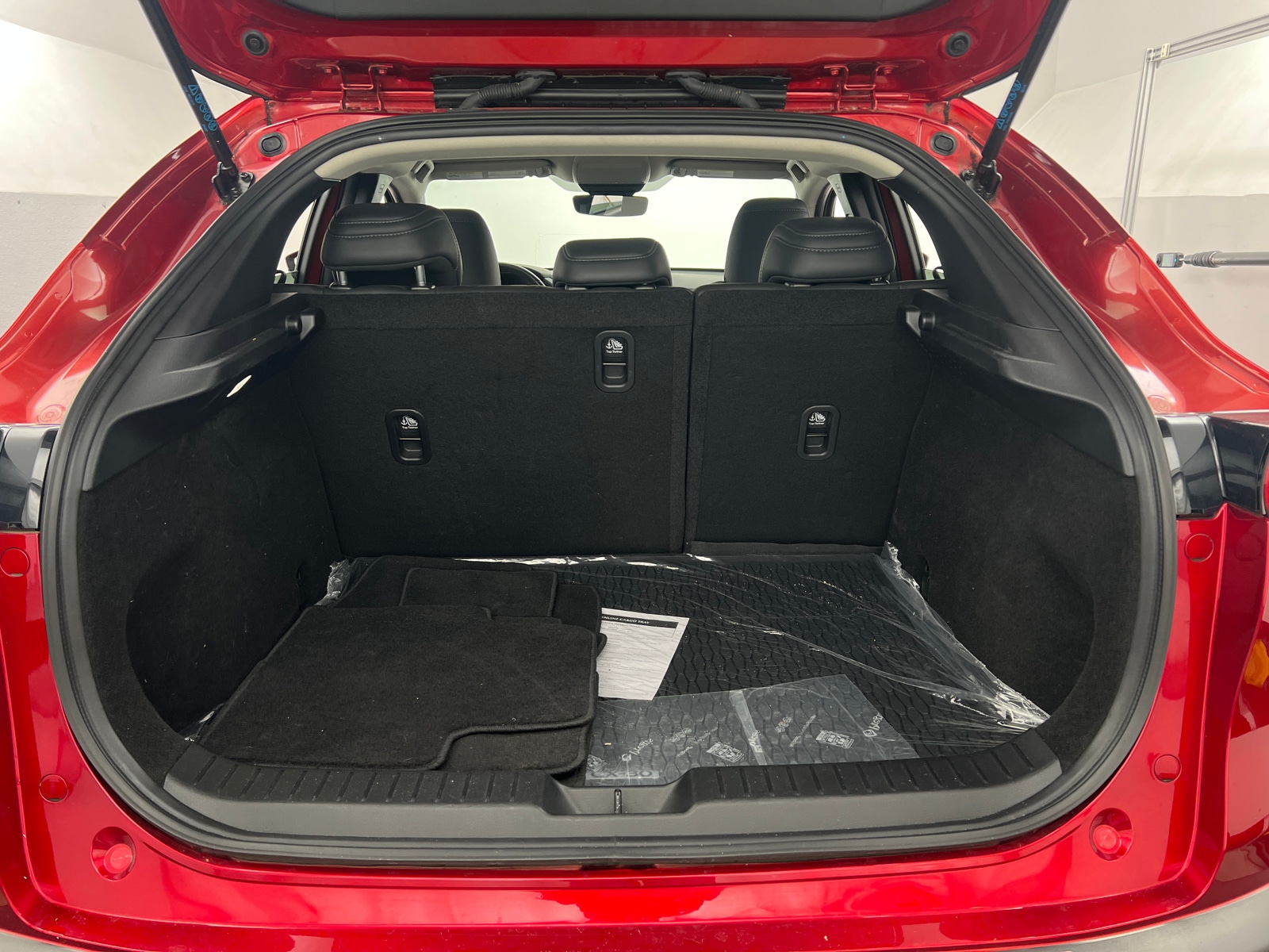 Thumbnail: 2023 Mazda CX-30 - 6