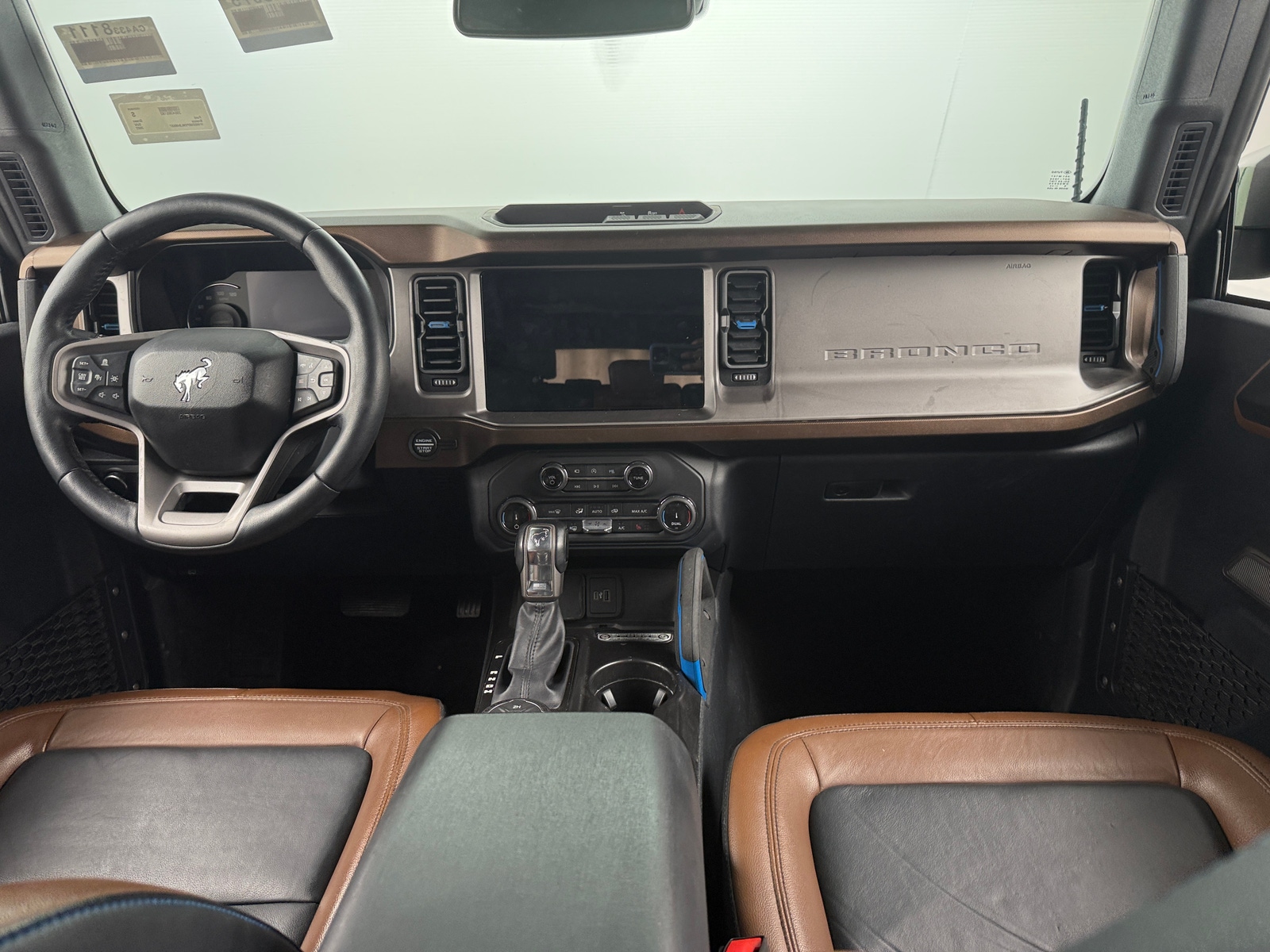 Thumbnail: 2022 Ford Bronco - 3