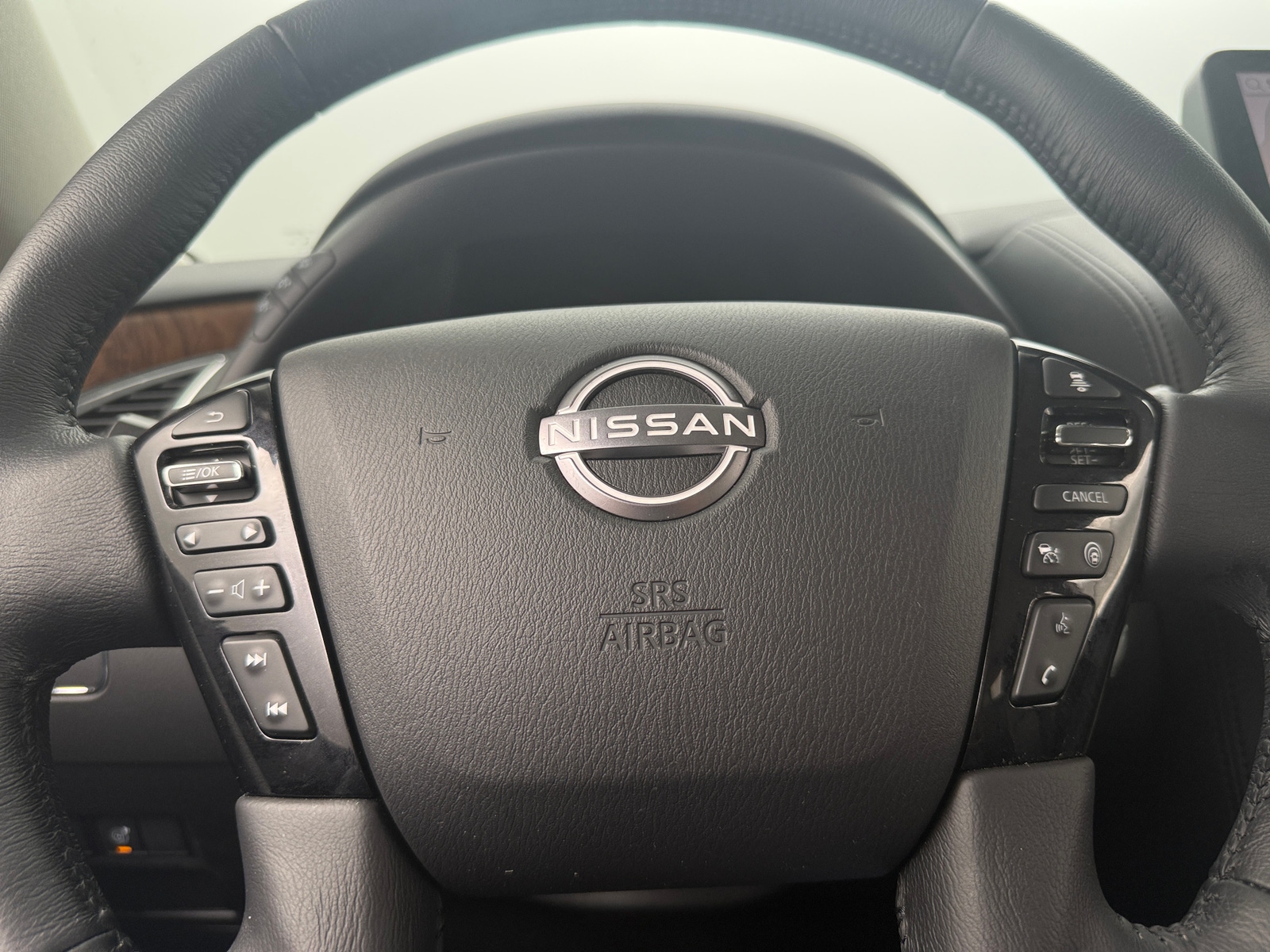 Thumbnail: 2024 Nissan Armada - 4