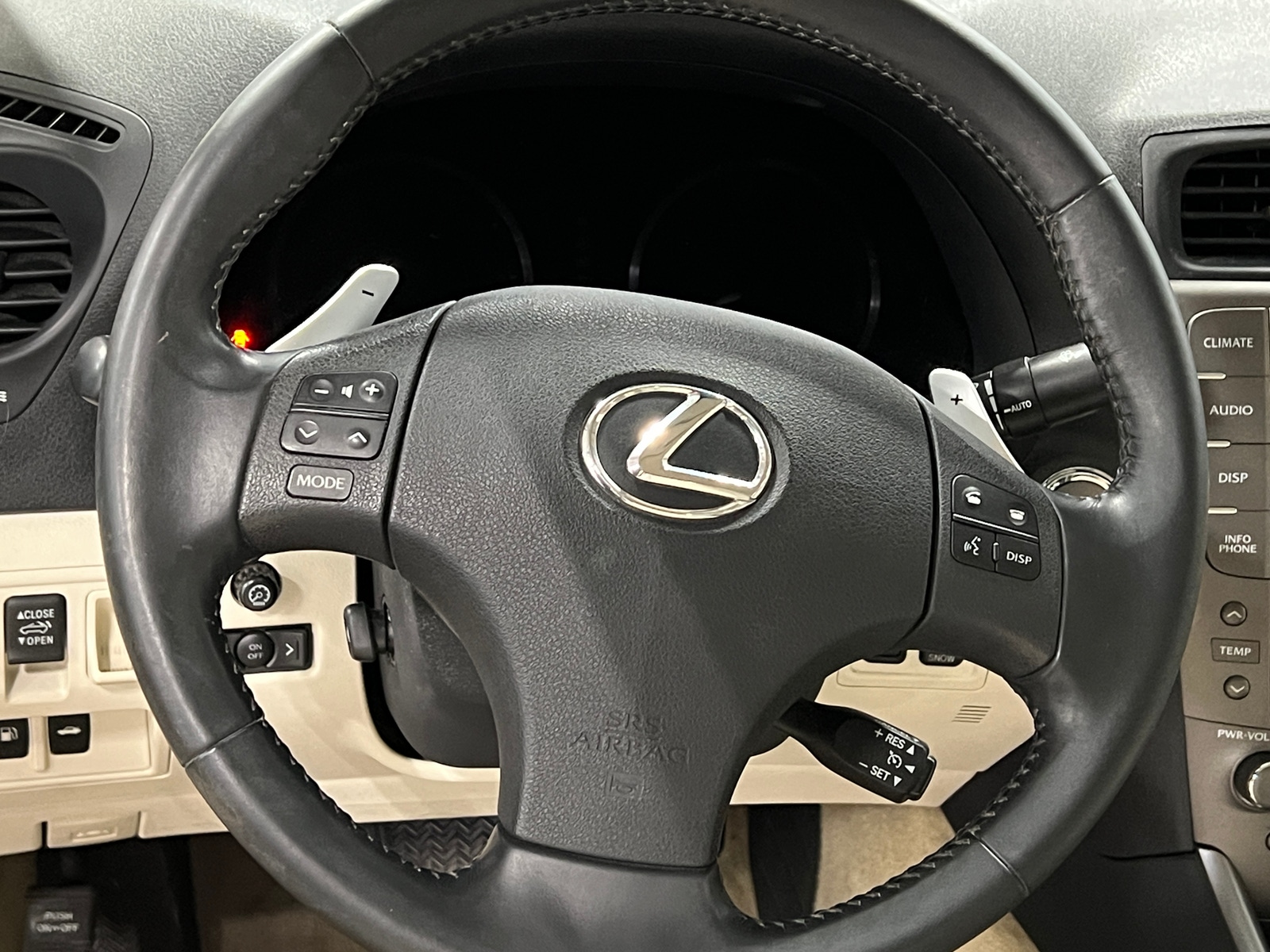 Thumbnail: 2010 Lexus IS - 4