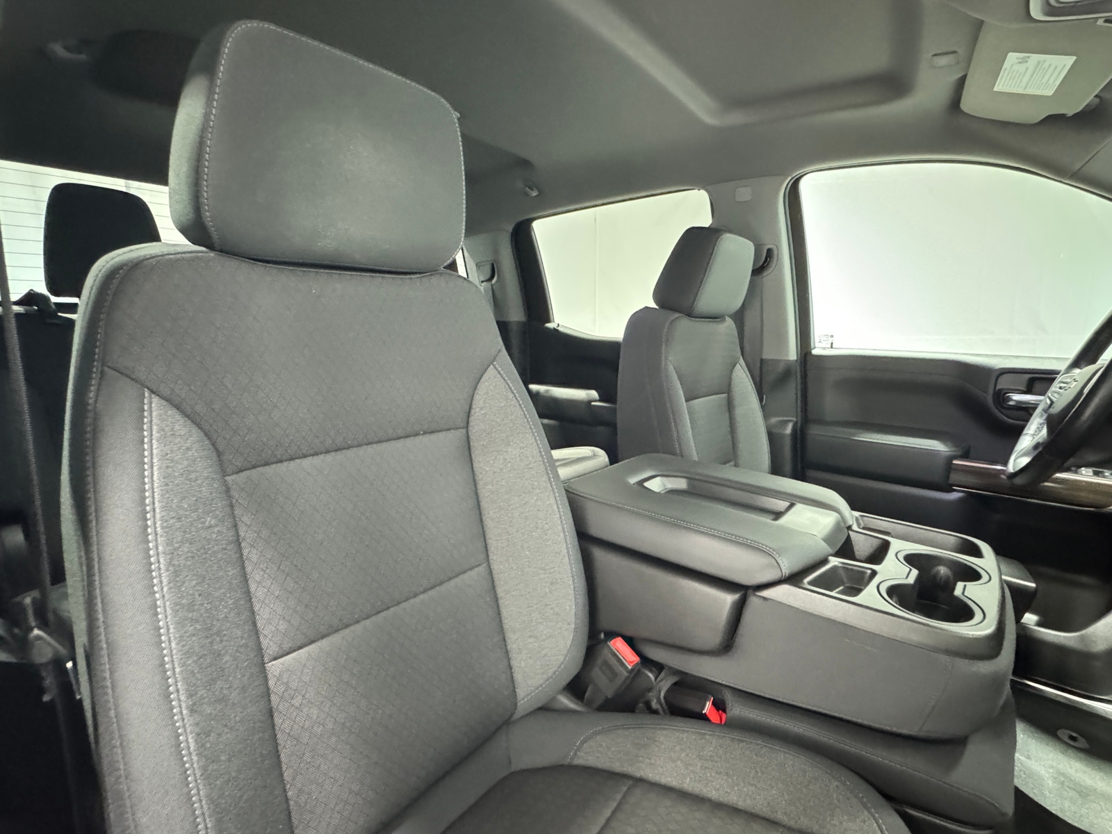 Thumbnail: 2020 Chevrolet Silverado 1500 - 2