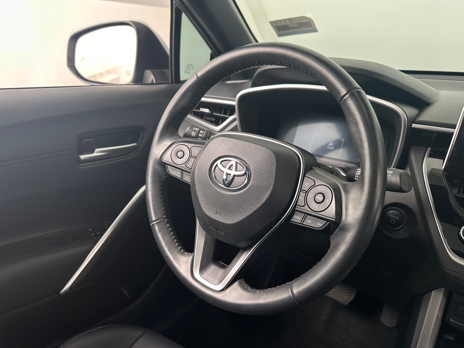 Thumbnail: 2024 Toyota Corolla Cross - 5