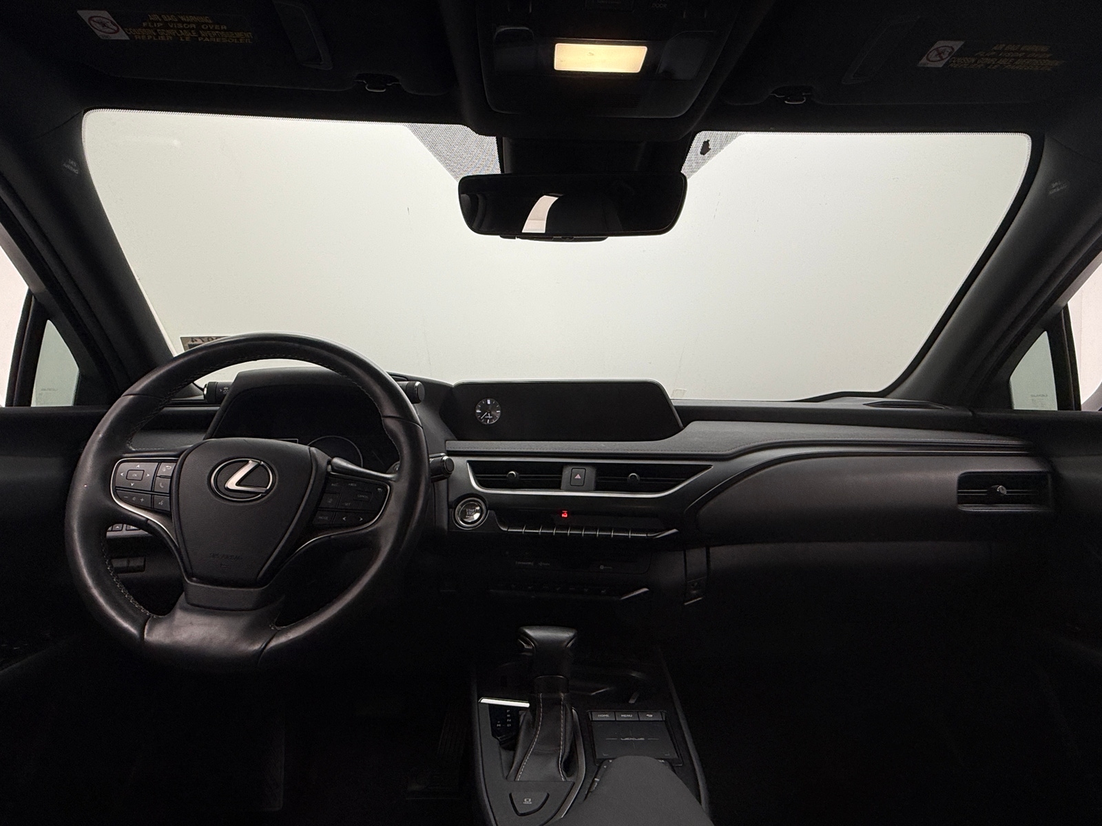 Thumbnail: 2019 Lexus UX - 2