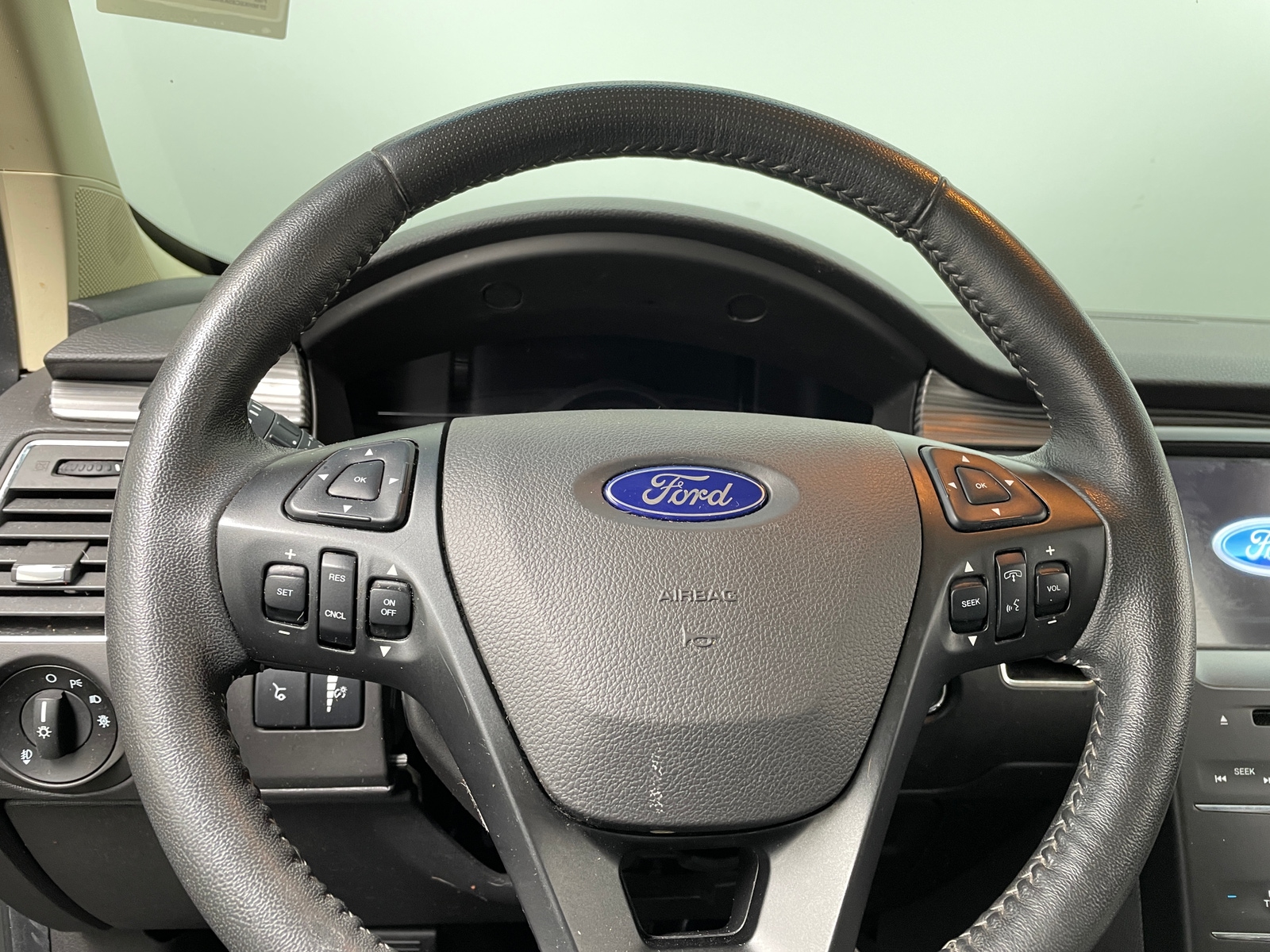 Thumbnail: 2019 Ford Flex - 4