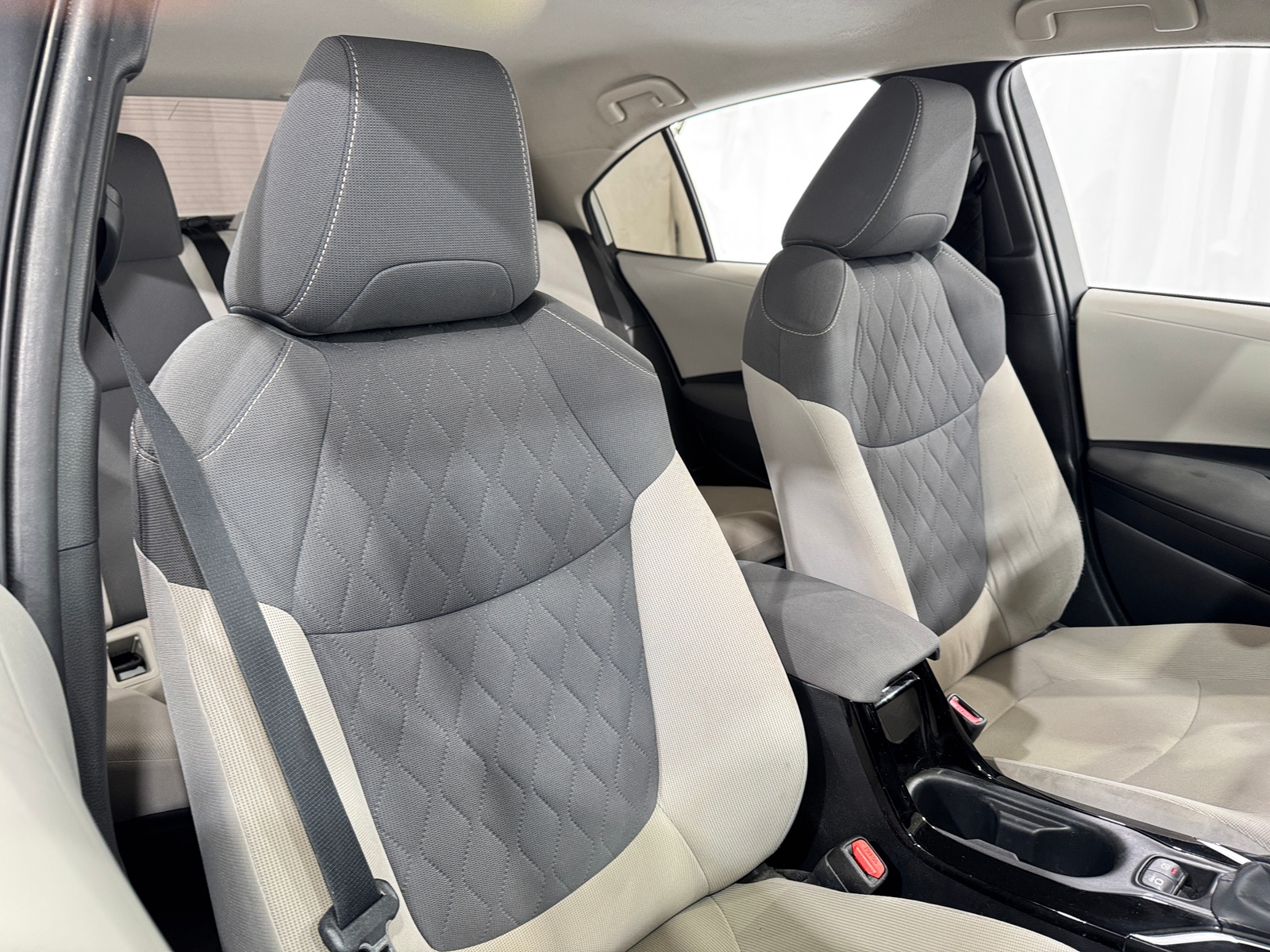 Thumbnail: 2022 Toyota Corolla - 2