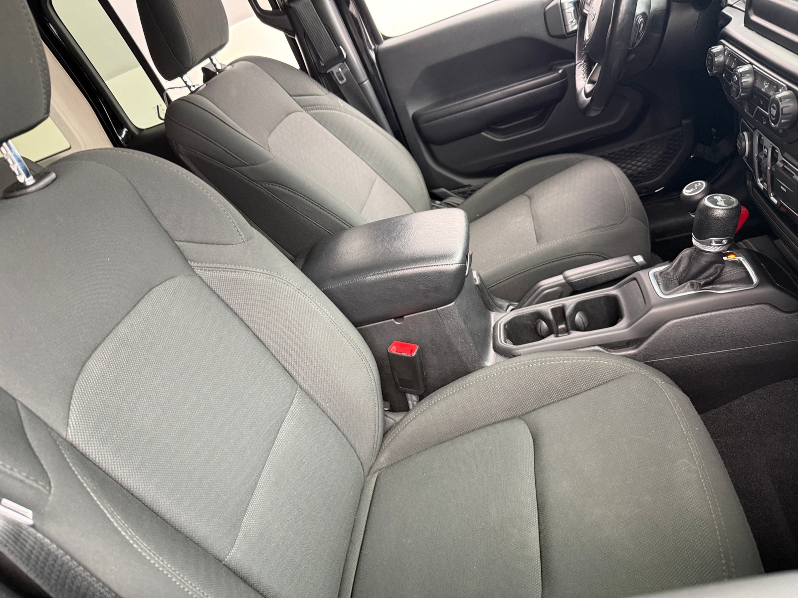 Thumbnail: 2020 Jeep Wrangler - 2