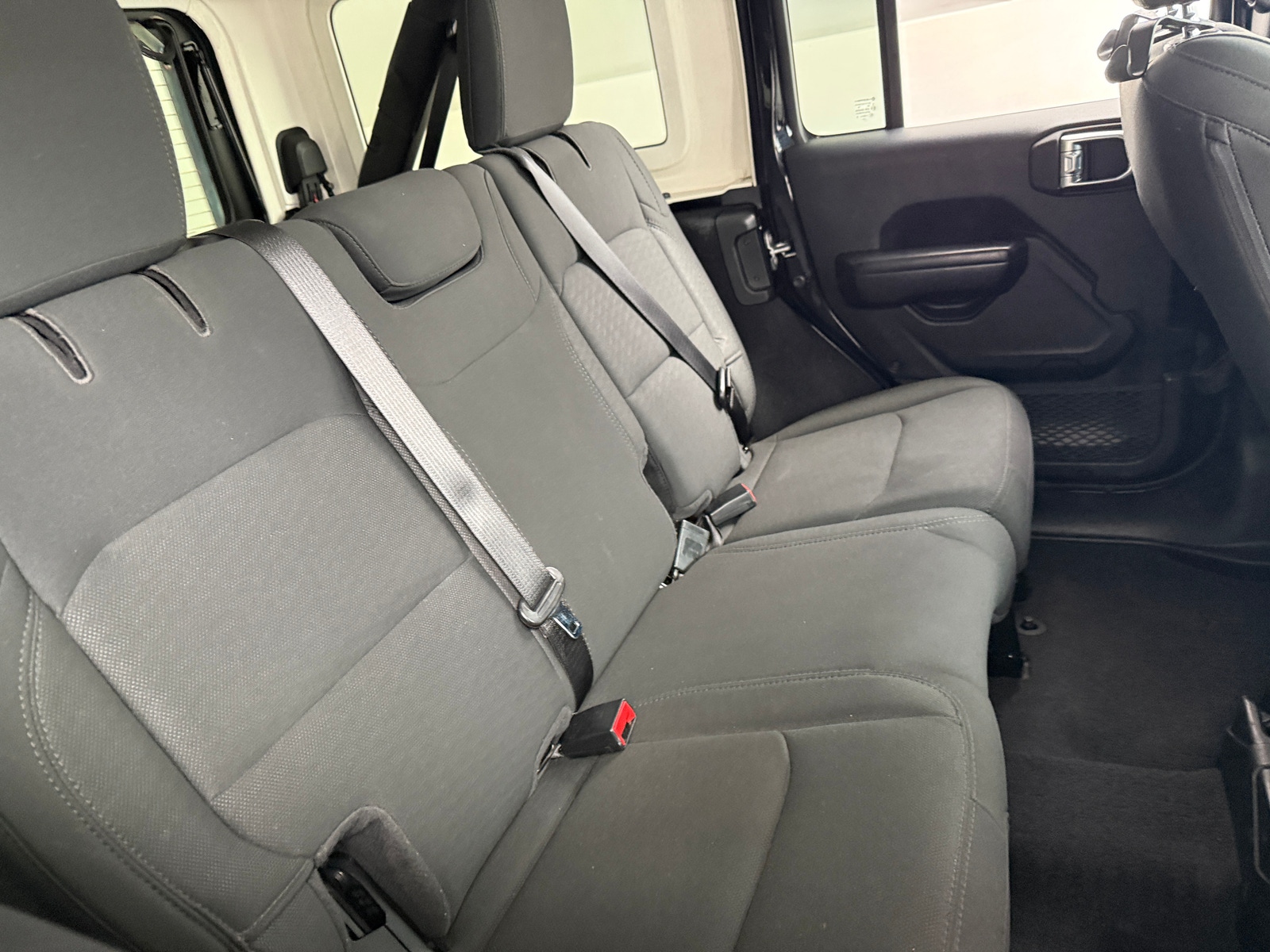 Thumbnail: 2020 Jeep Wrangler - 6