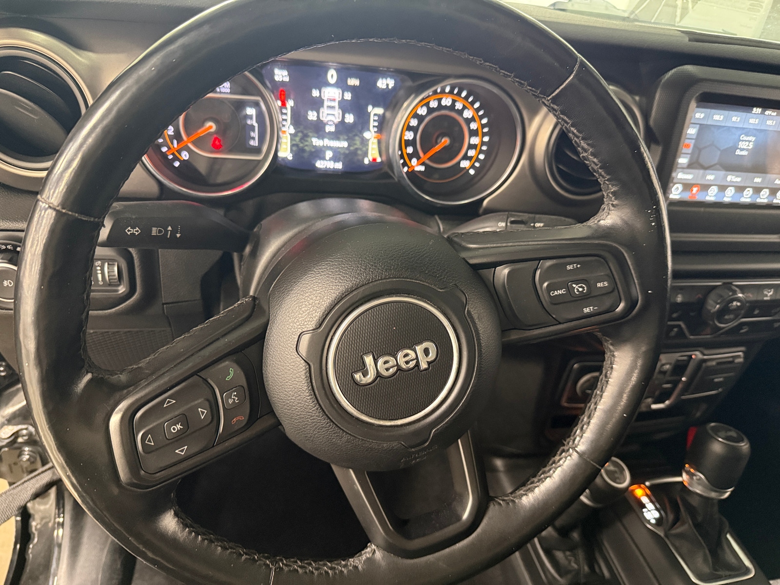 Thumbnail: 2020 Jeep Wrangler - 5