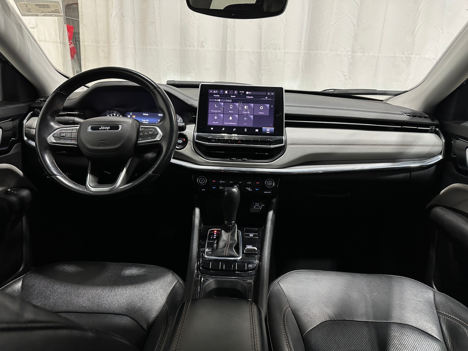 Thumbnail: 2022 Jeep Compass - 2