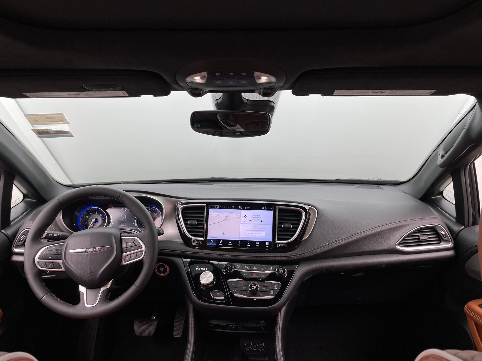 Thumbnail: 2025 Chrysler Pacifica - 2