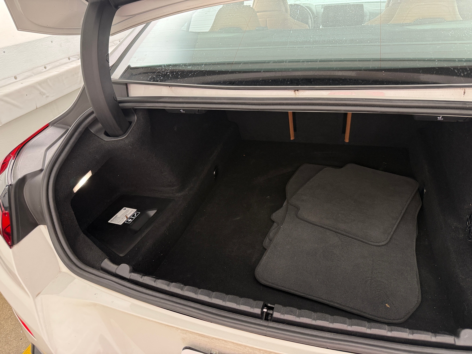 Thumbnail: 2024 BMW 8 Series - 6