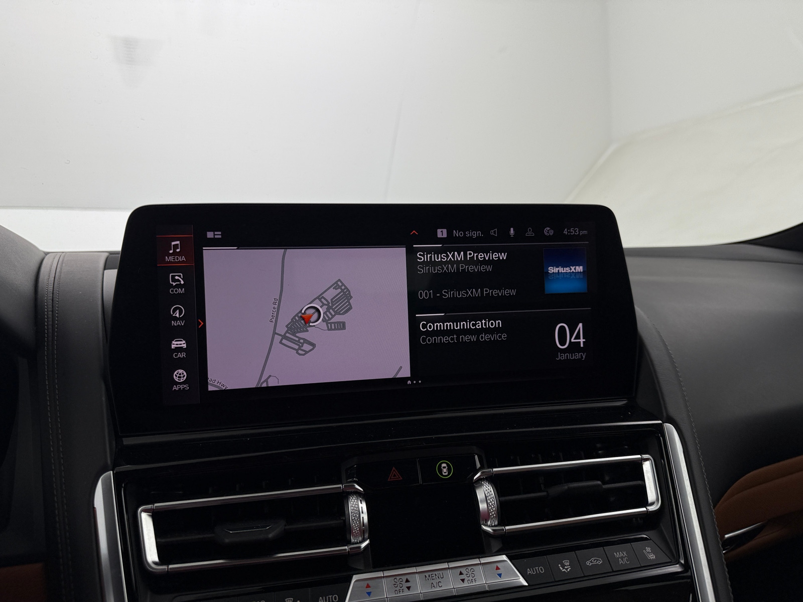 Thumbnail: 2024 BMW 8 Series - 3