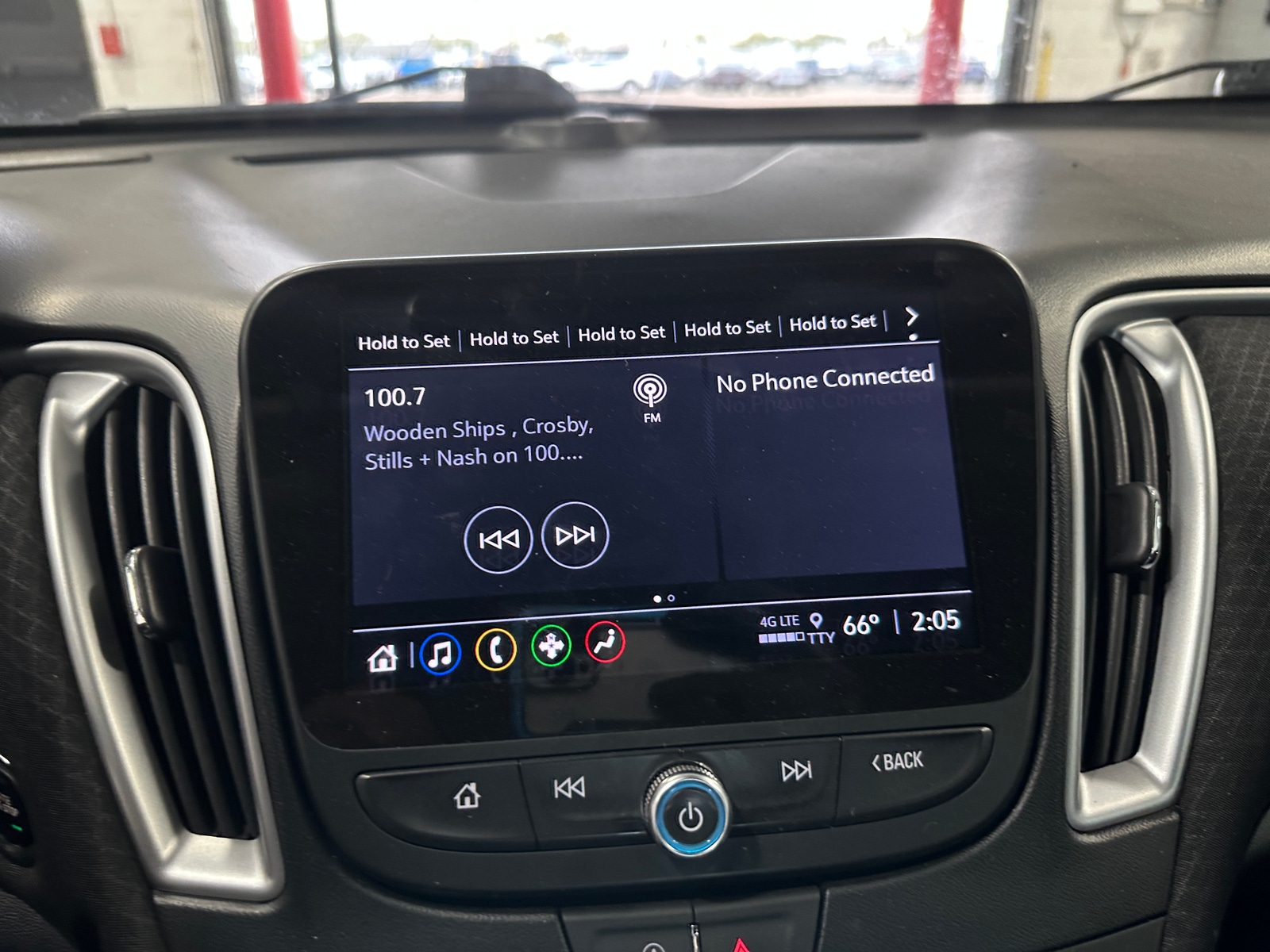 Thumbnail: 2023 Chevrolet Malibu - 4