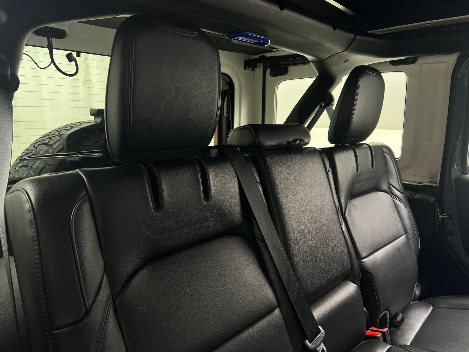 Thumbnail: 2021 Jeep Wrangler - 5