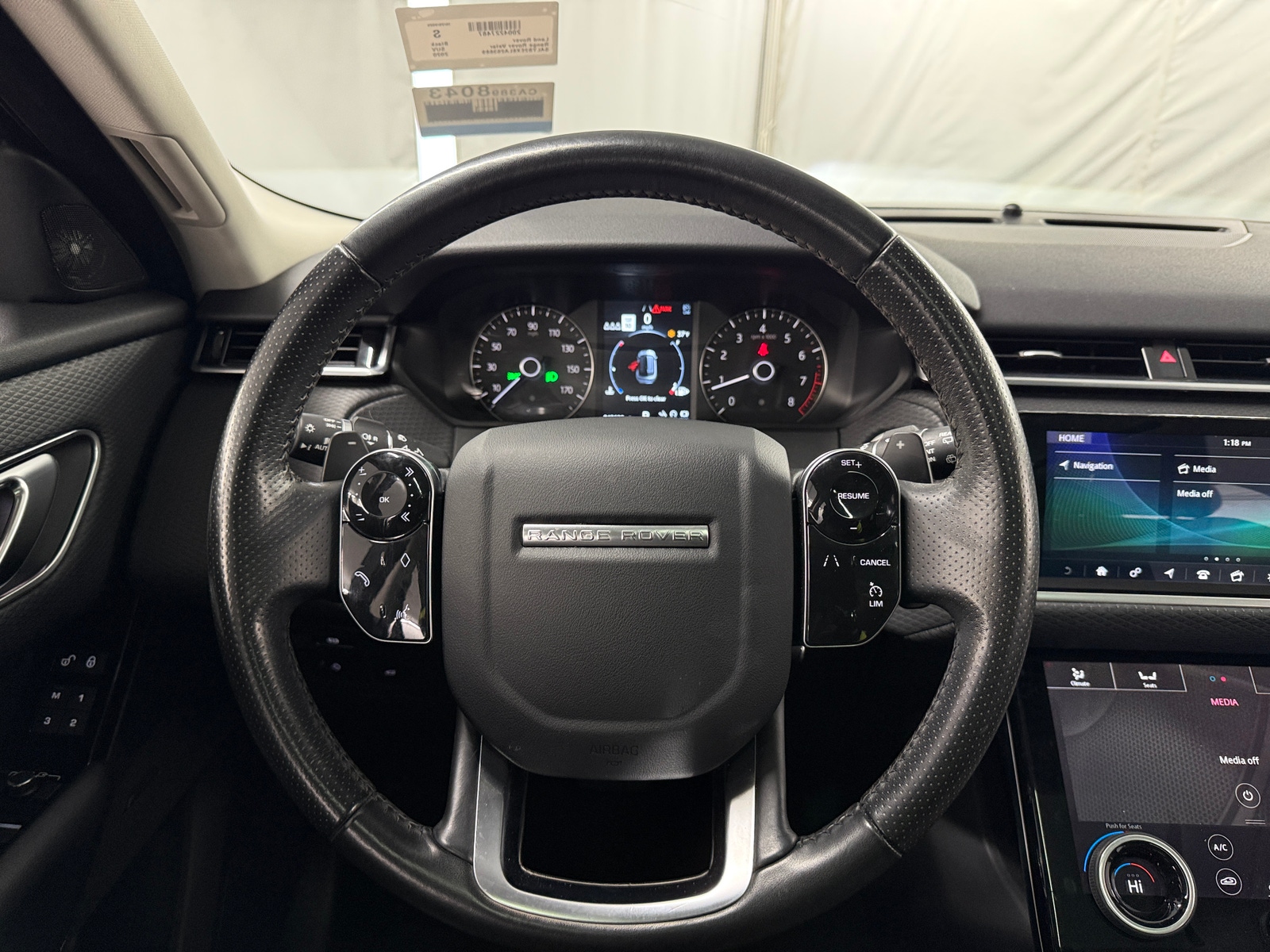 Thumbnail: 2020 Land Rover Range Rover Velar - 4