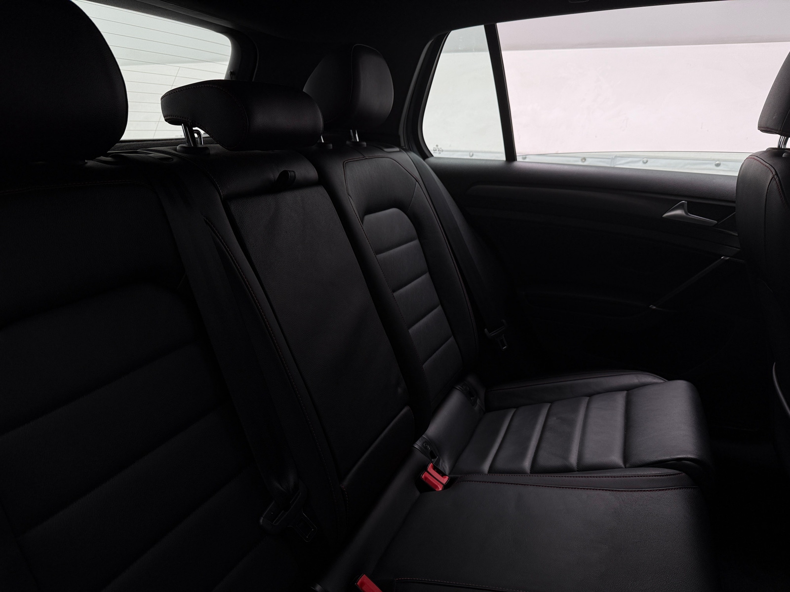 Thumbnail: 2018 Volkswagen Golf - 6