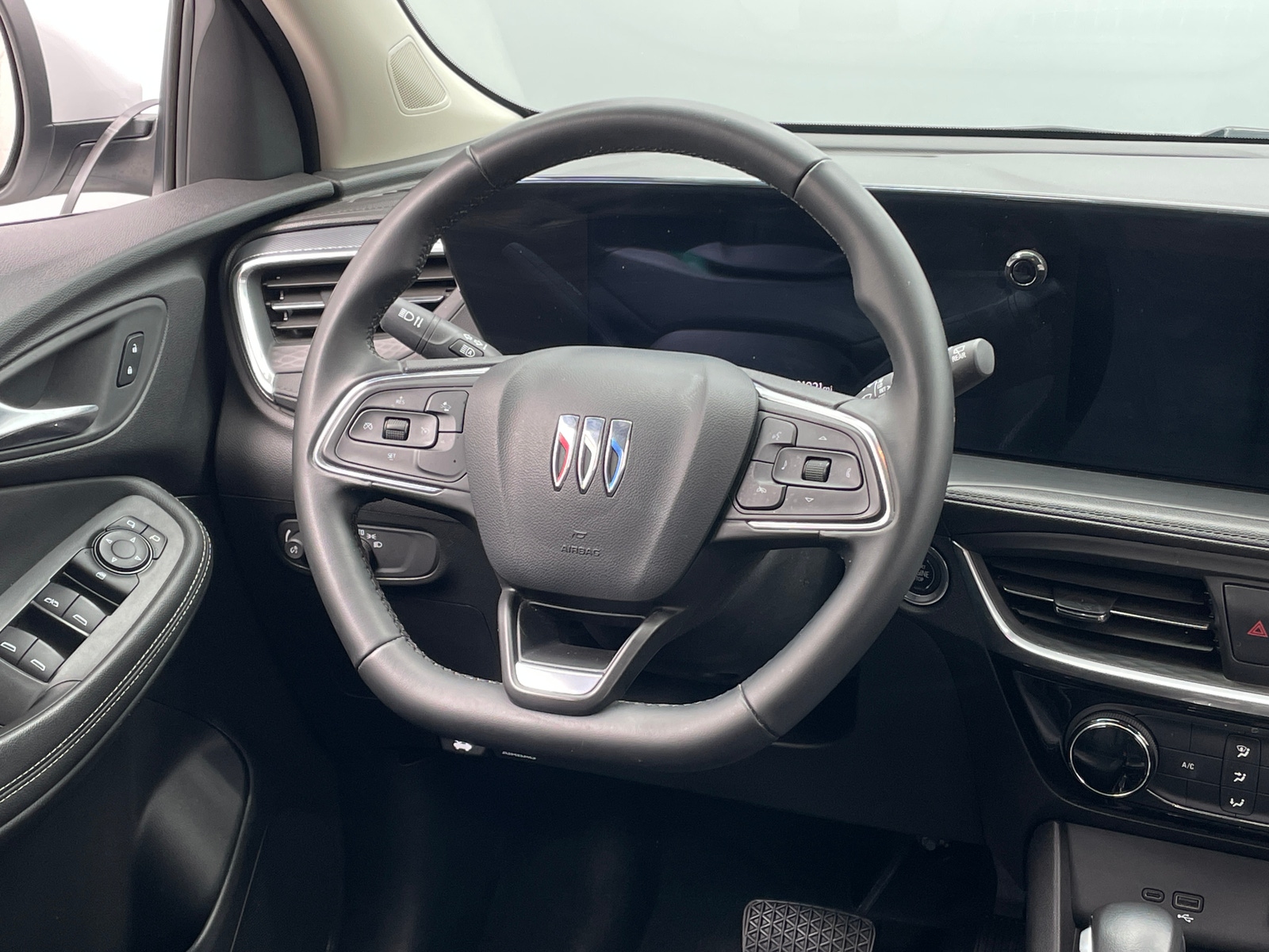 Thumbnail: 2024 Buick Encore GX - 5