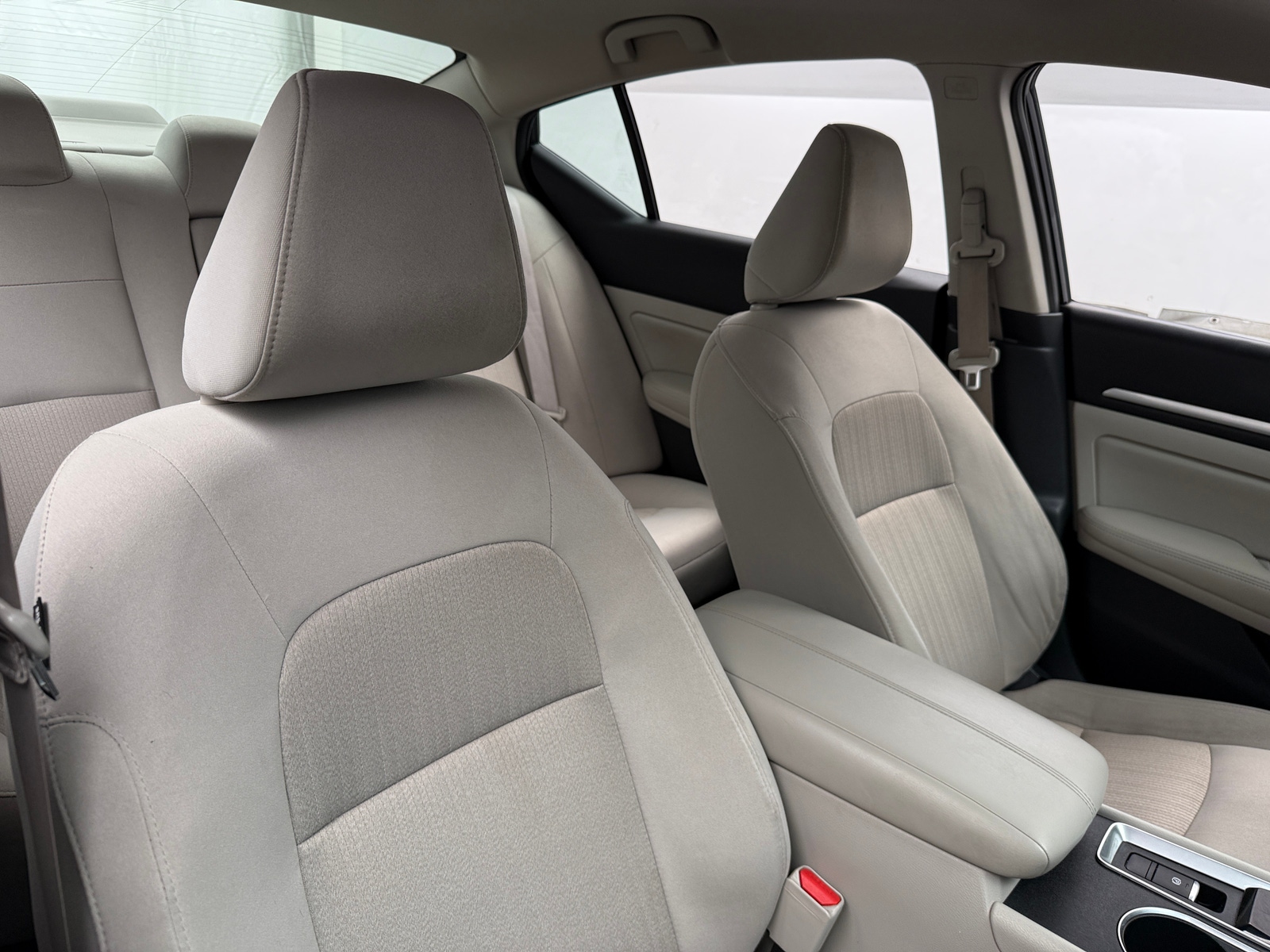 Thumbnail: 2022 Nissan Altima - 2