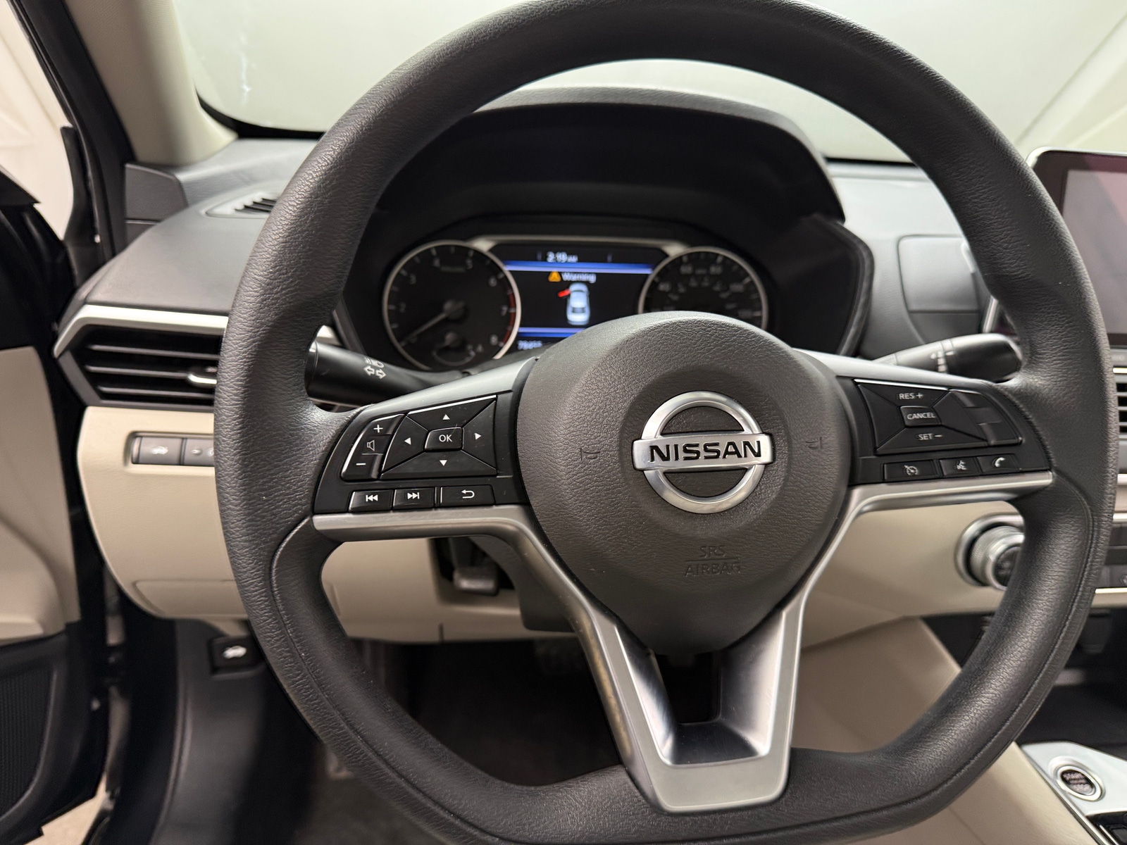 Thumbnail: 2022 Nissan Altima - 5