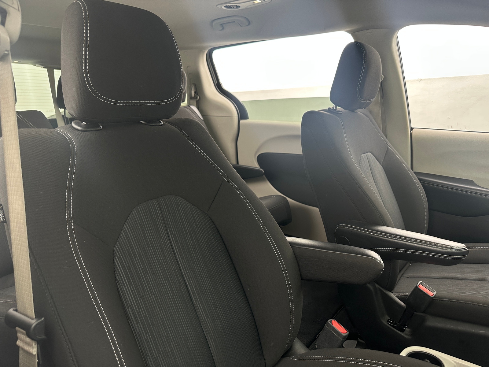 Thumbnail: 2024 Chrysler Voyager - 2