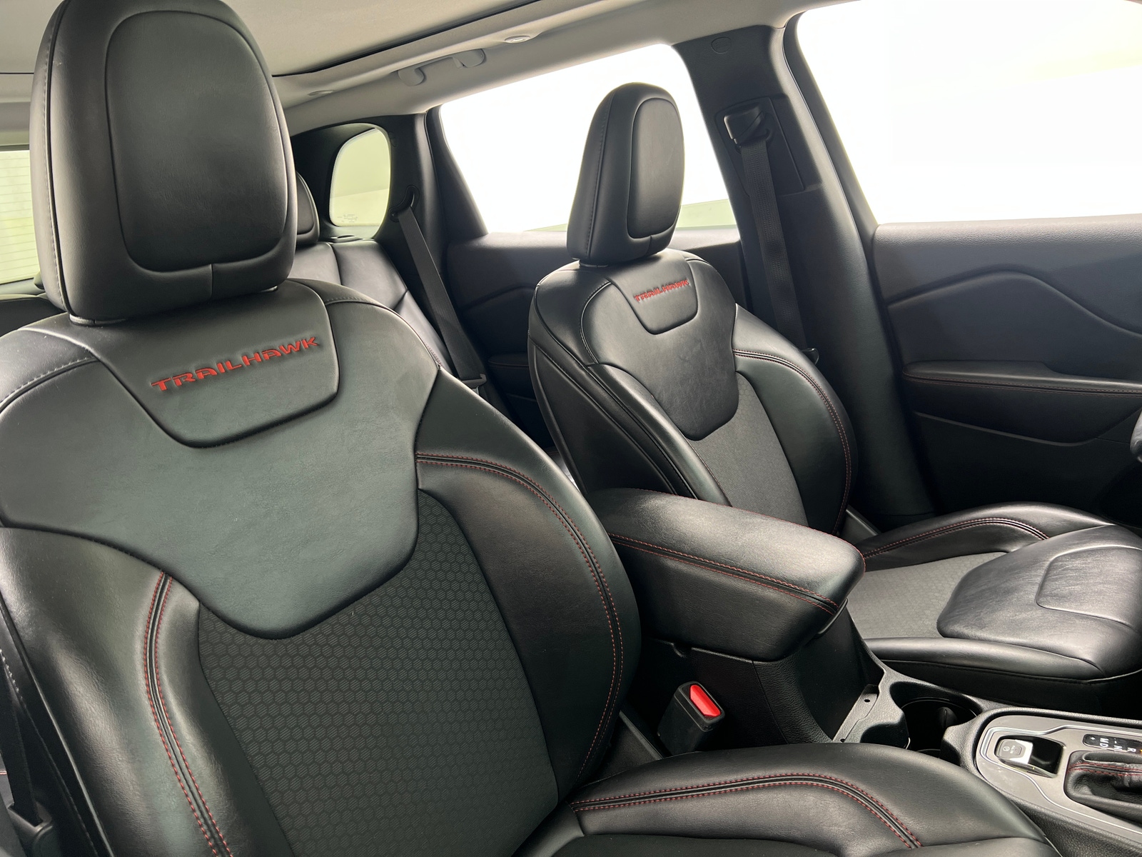 Thumbnail: 2019 Jeep Cherokee - 2