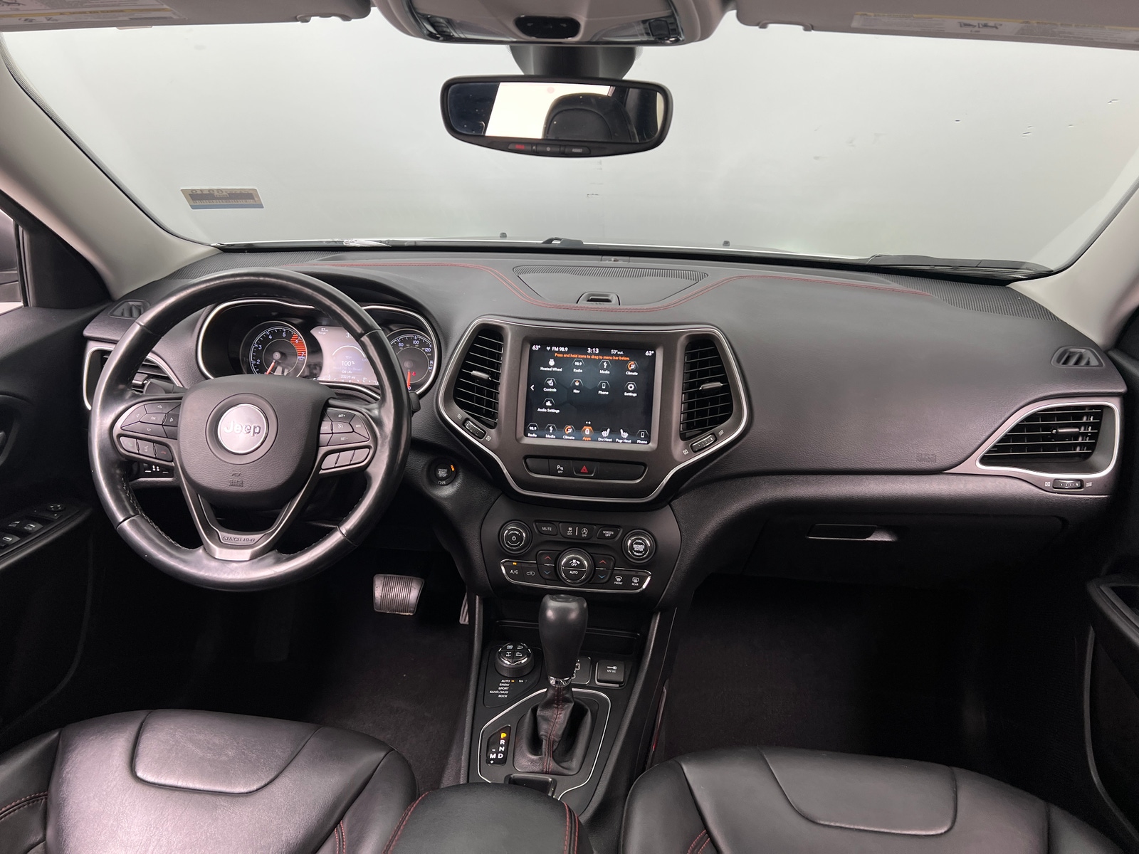 Thumbnail: 2019 Jeep Cherokee - 3