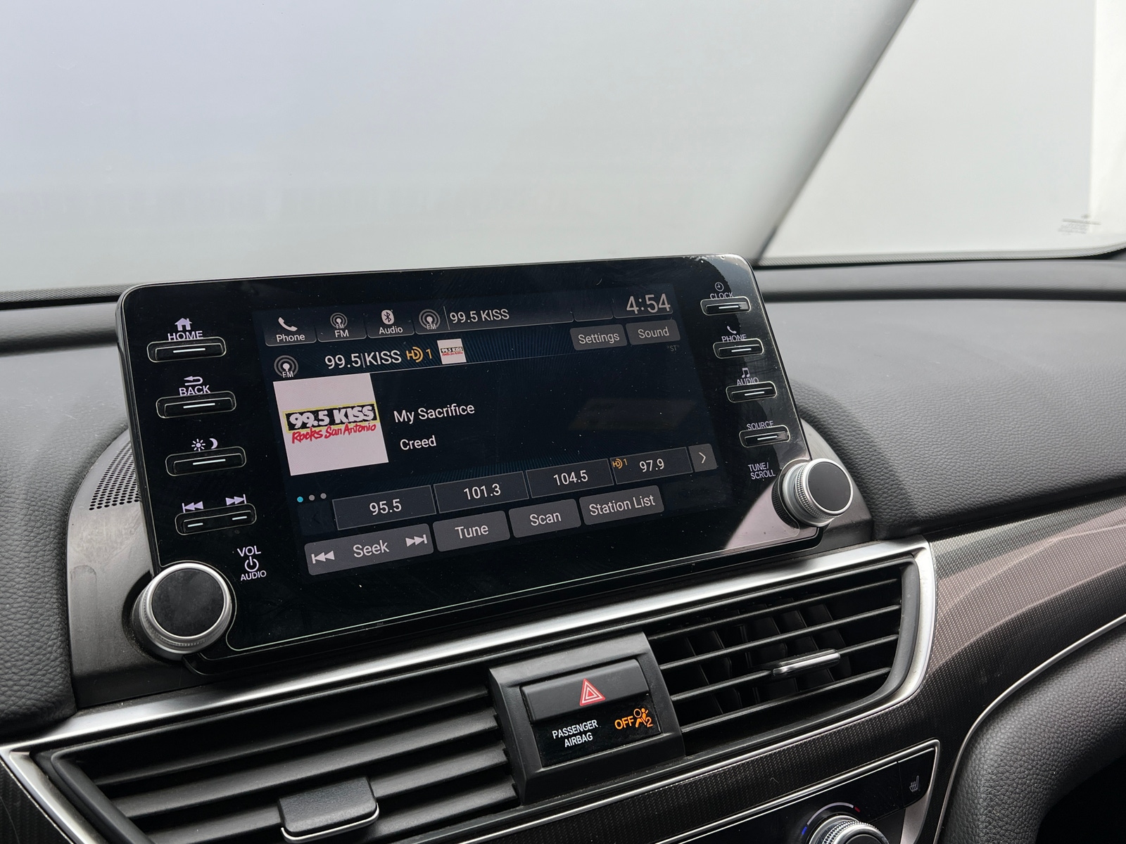 Thumbnail: 2019 Honda Accord - 4