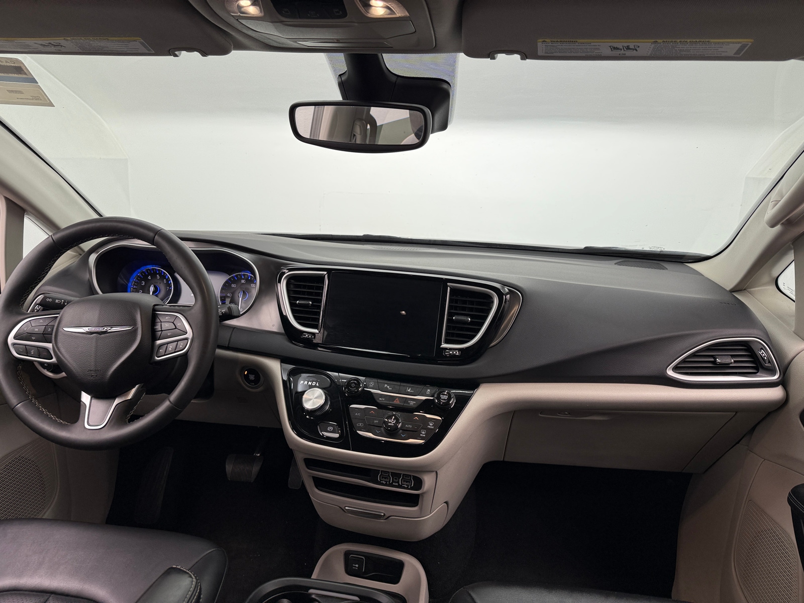 Thumbnail: 2024 Chrysler Pacifica - 2