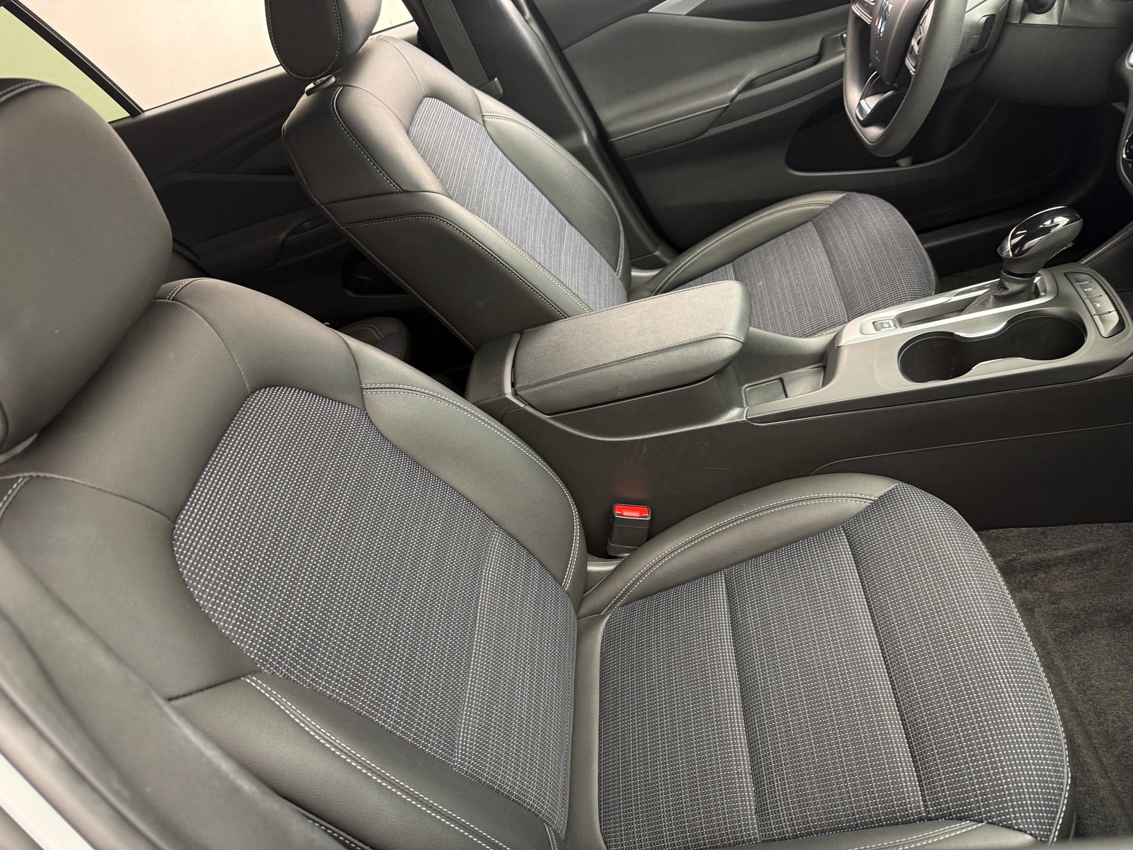 Thumbnail: 2025 Buick Envista - 2