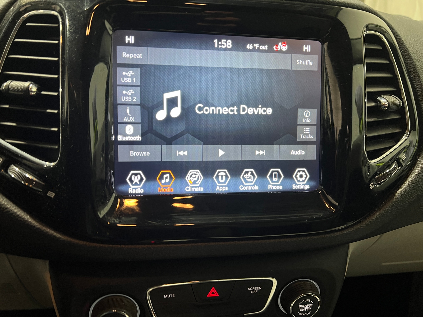 Thumbnail: 2020 Jeep Compass - 3