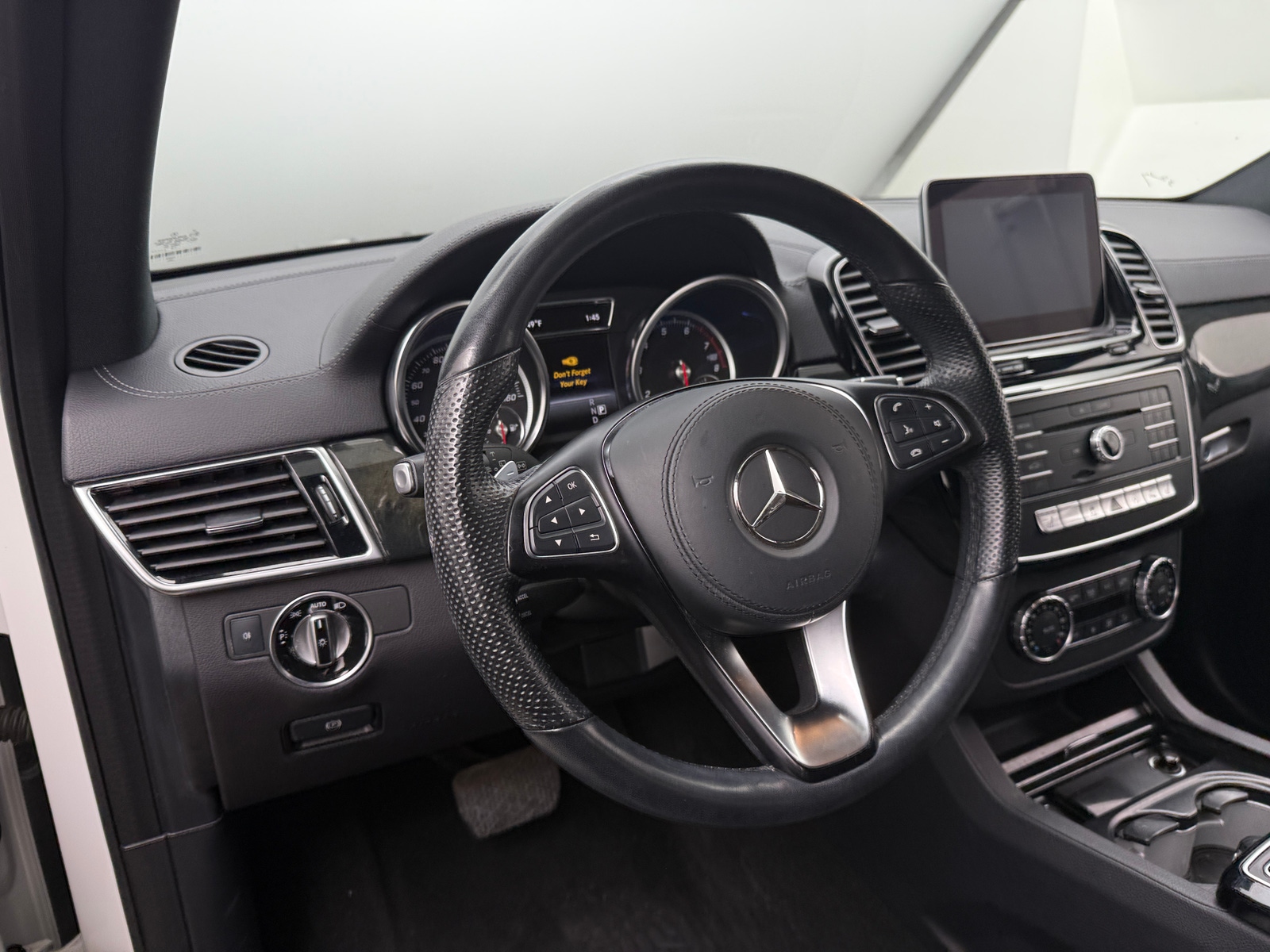 Thumbnail: 2019 Mercedes-Benz GLS - 4