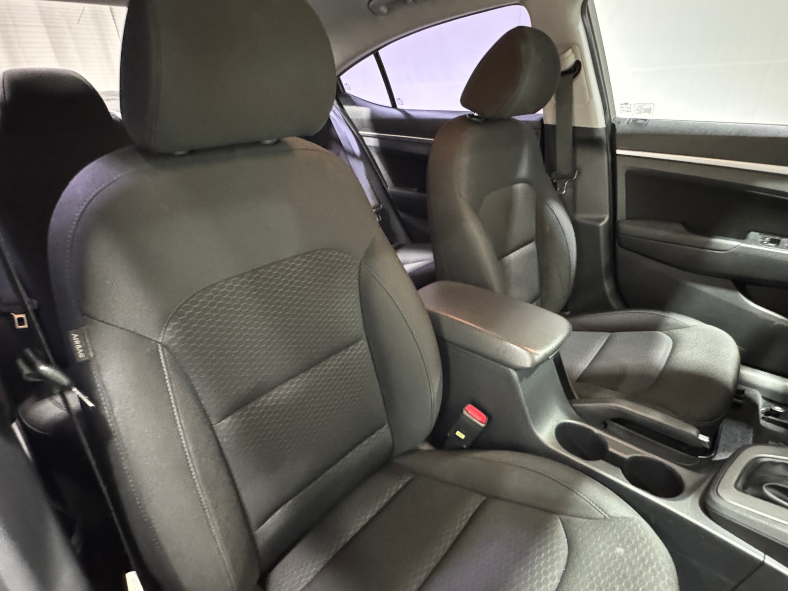 Thumbnail: 2020 Hyundai Elantra - 2