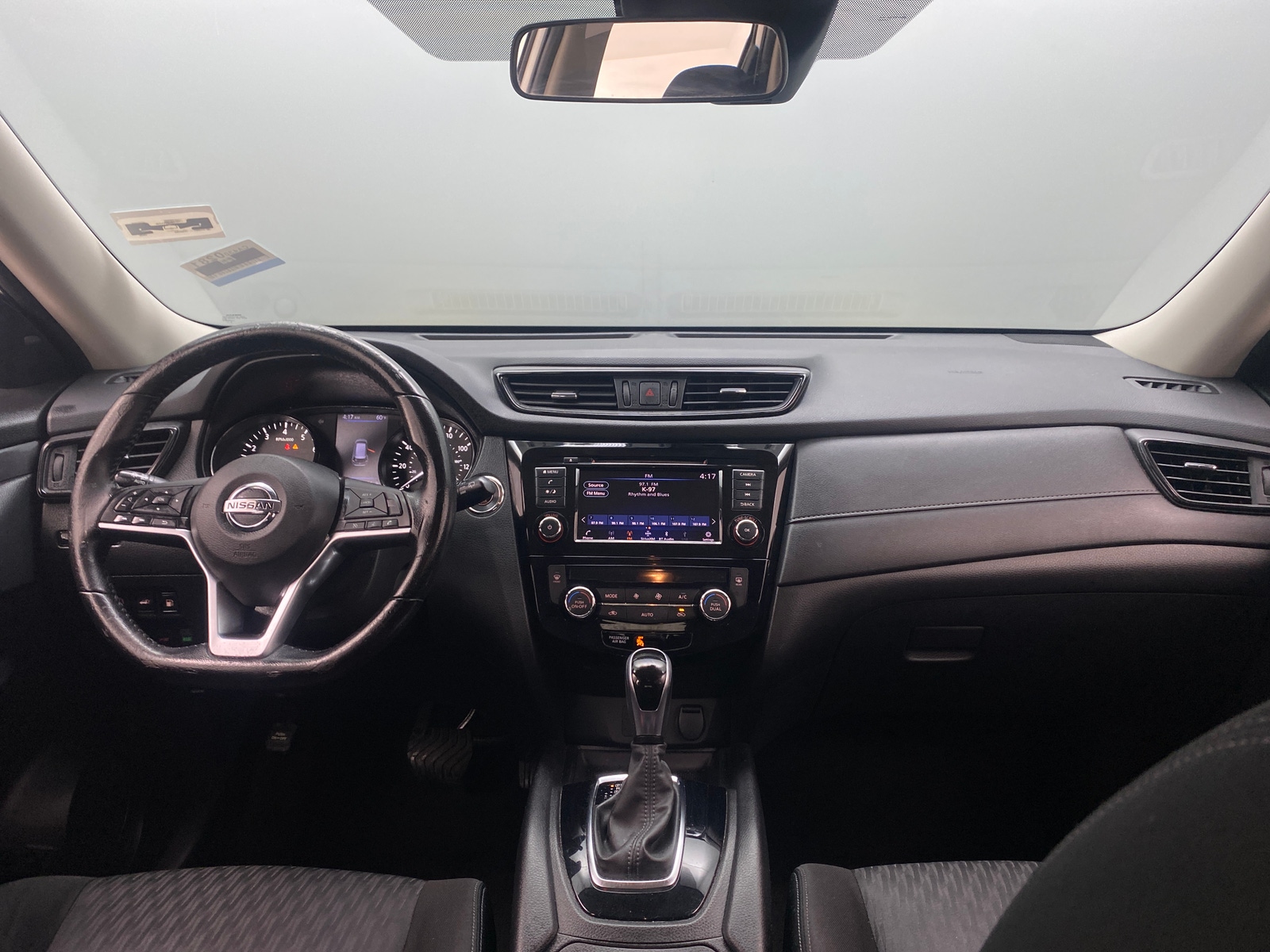 Thumbnail: 2020 Nissan Rogue - 3