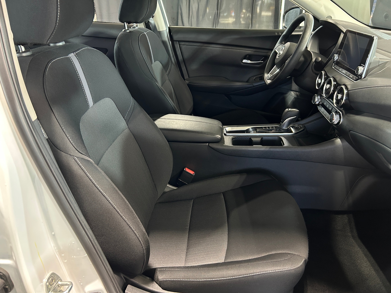 Thumbnail: 2024 Nissan Sentra - 2