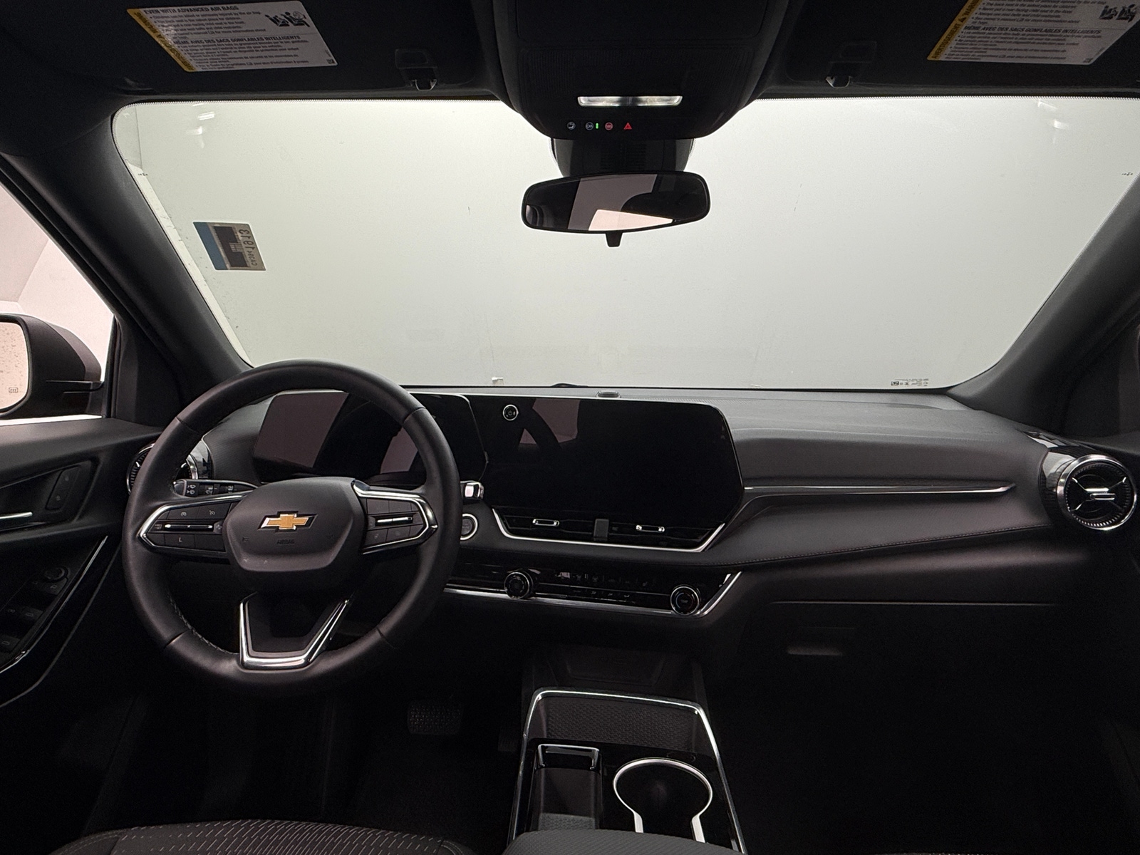 Thumbnail: 2025 Chevrolet Equinox - 3